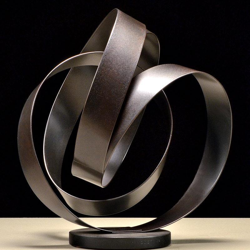 Damon Hyldreth Abstract Sculpture - Knot #34B