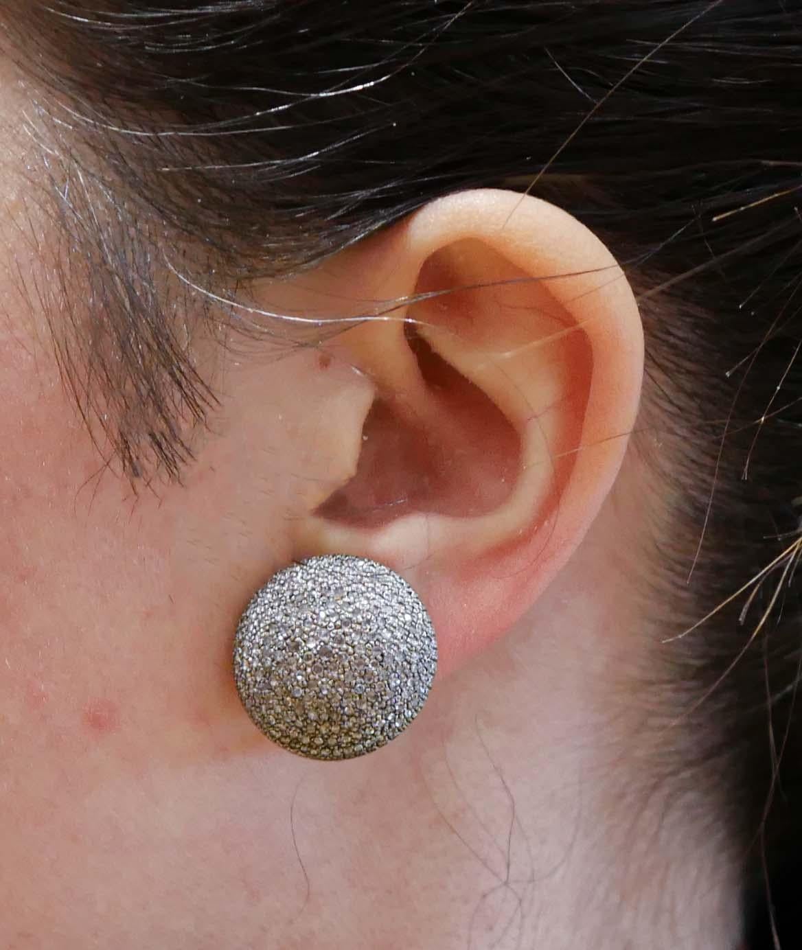 Ohrringe aus Diamanten, Roségold und Silber. Damen im Angebot