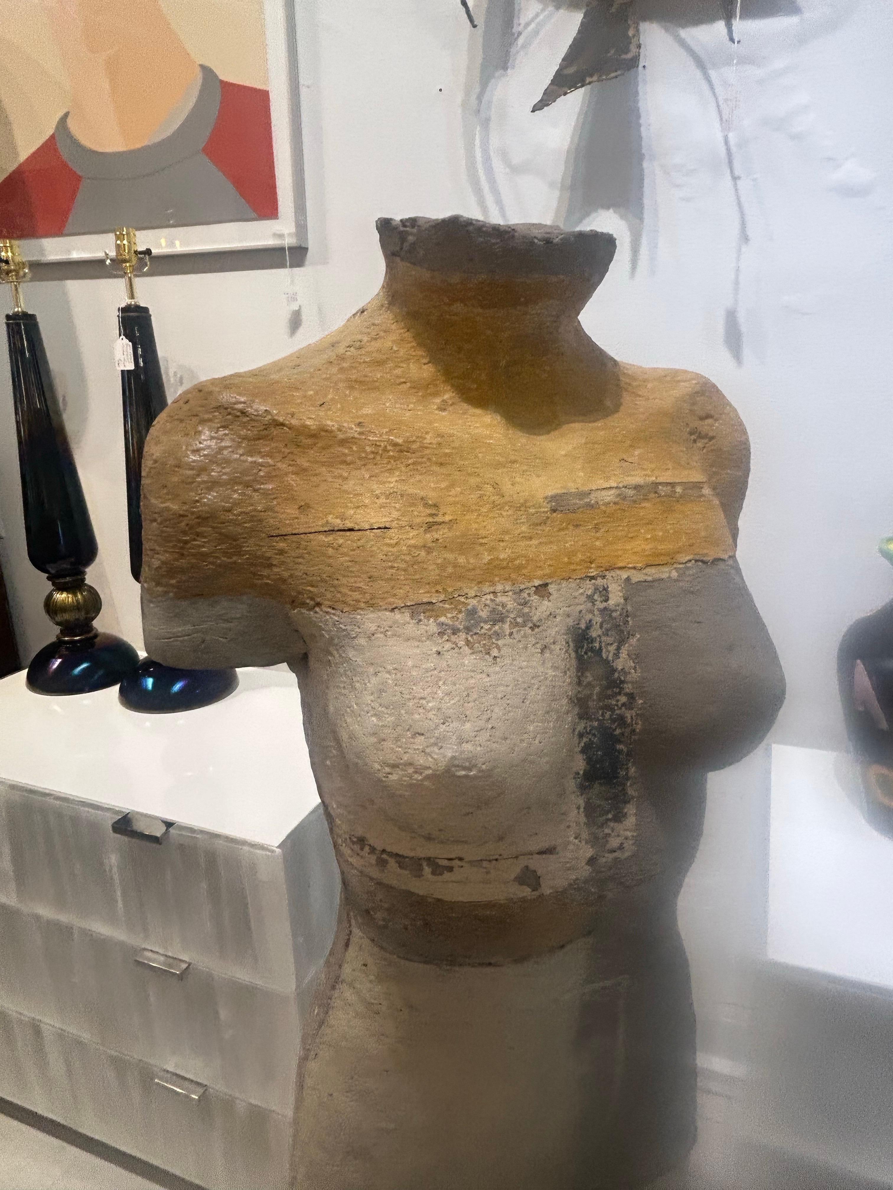 Dan Corbin scultura femminile figurativa in vendita 2