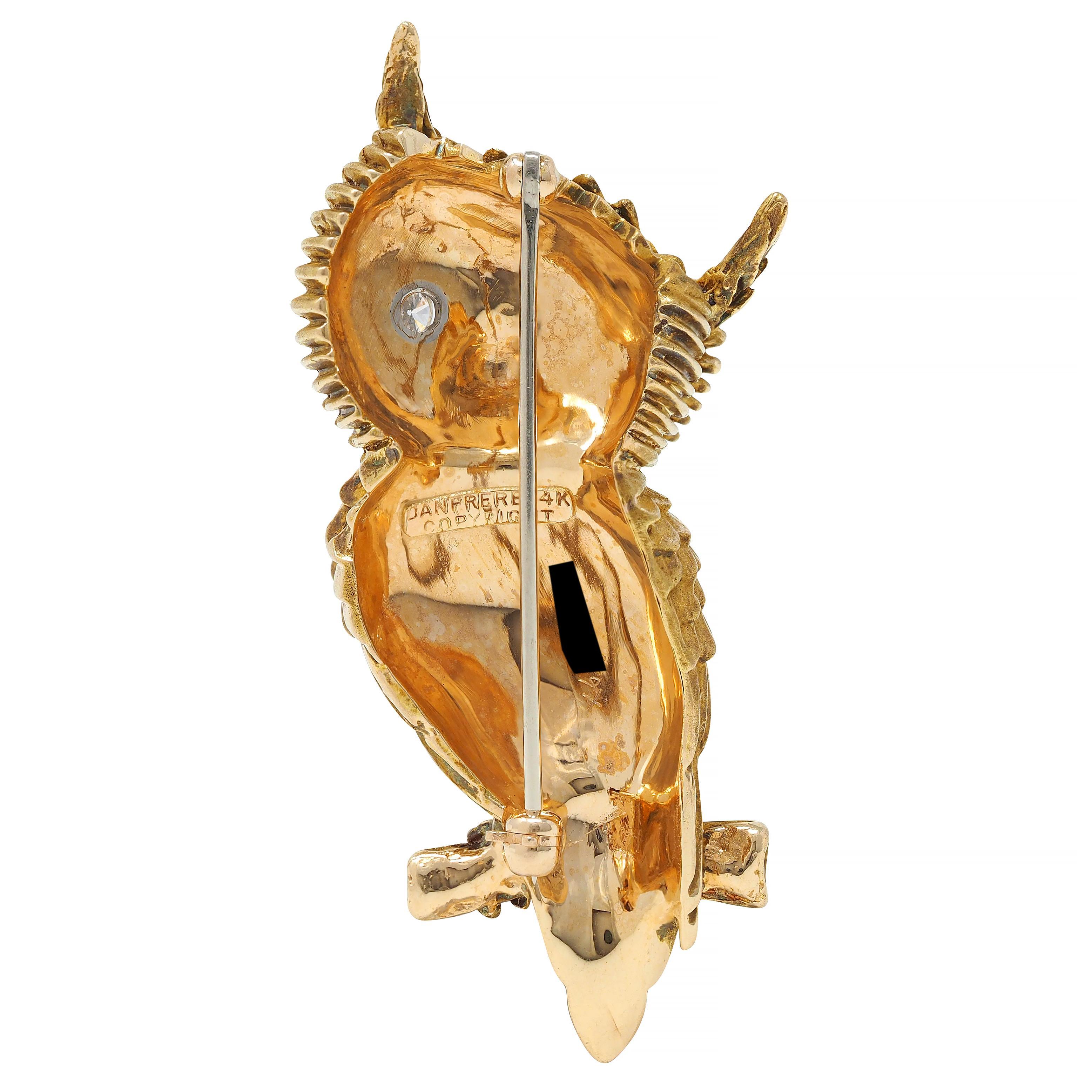 Dan Frere 1970's Diamond 14 Karat Yellow Gold Vintage Owl Bird Brooch In Excellent Condition For Sale In Philadelphia, PA