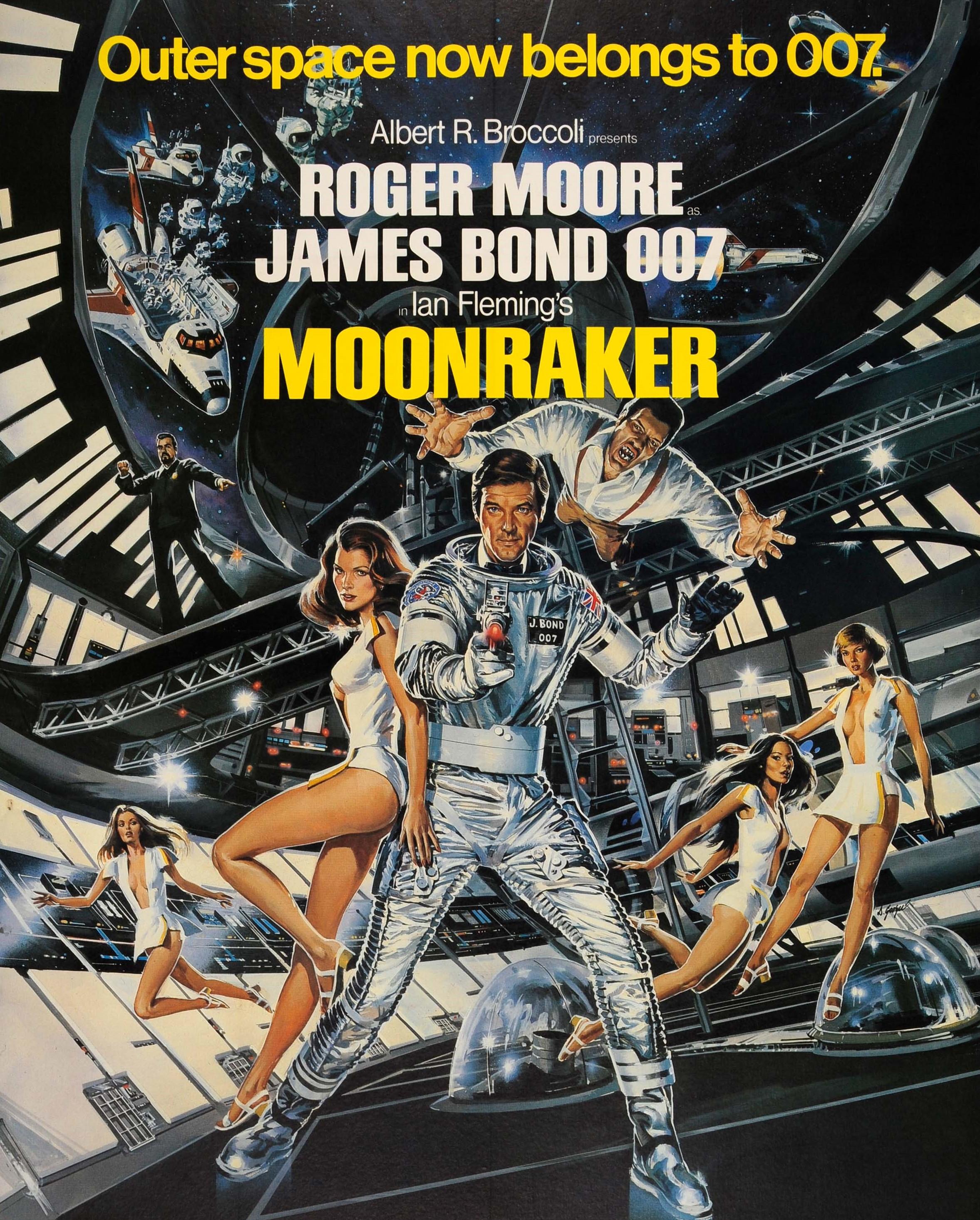 Affiche vintage originale du film James Bond « Moonraker » (Luneraker), L'espace extérieur appartient maintenant à 007 - Noir Print par Dan Goozee