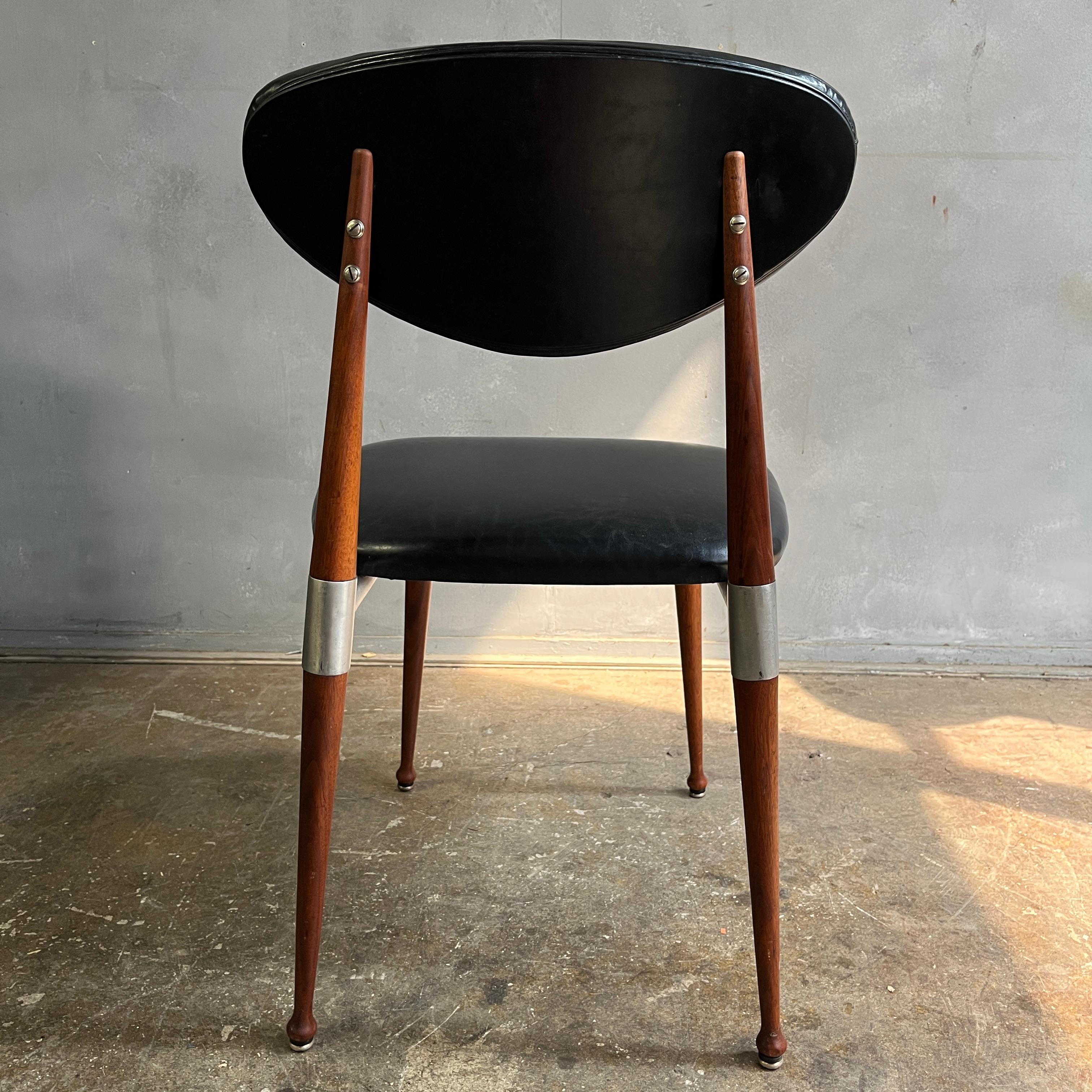 20th Century Dan Johnson for Shelby Williams Crucible Chair For Sale