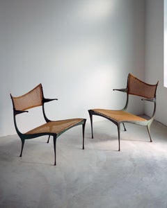 Dan Johnson:: Chaises longues "Gazelle":: bronze patiné:: canne:: Italie:: vers 1955