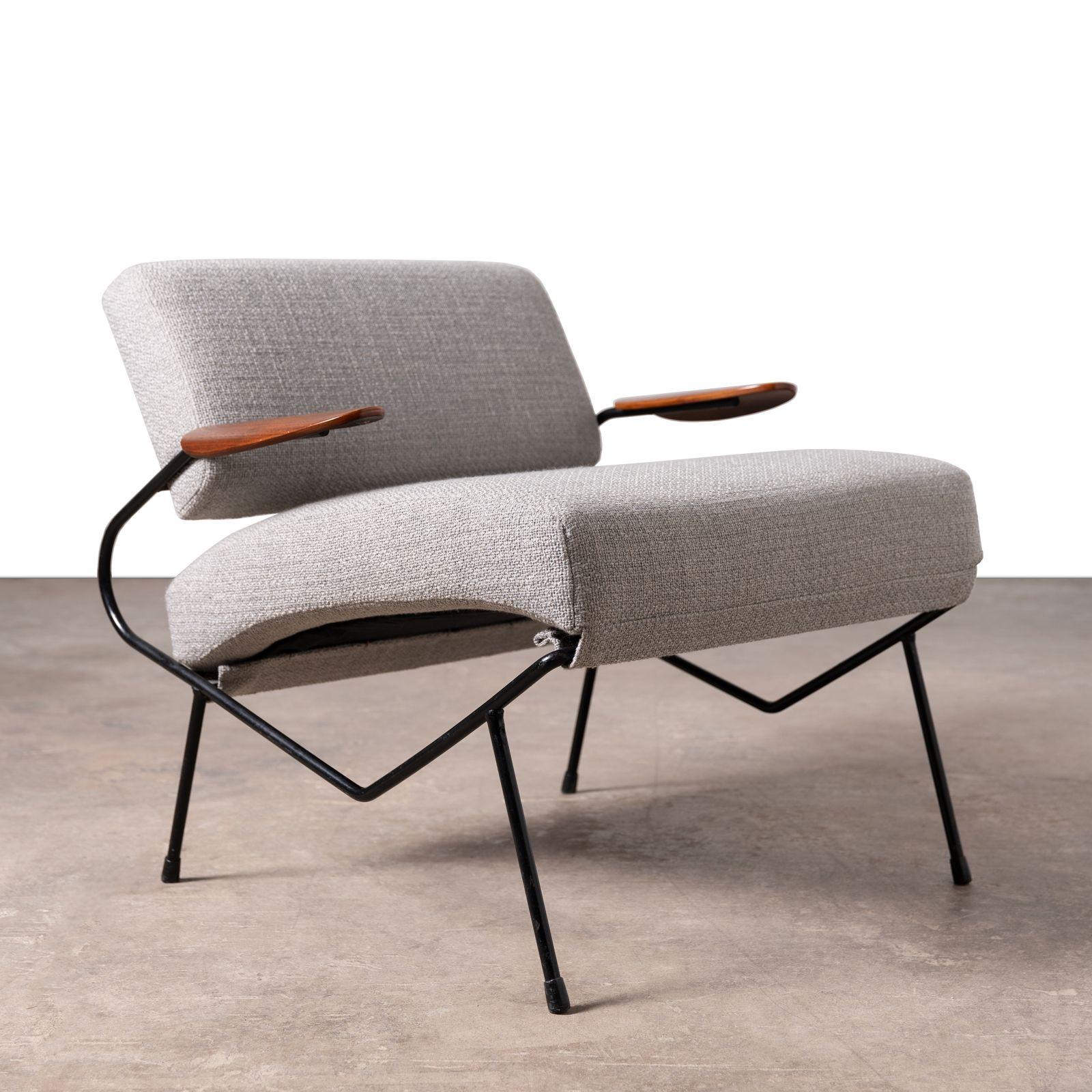 Dan Johnson Iron Lounge Chair with Bent Walnut Plywood Armrest For Sale 3