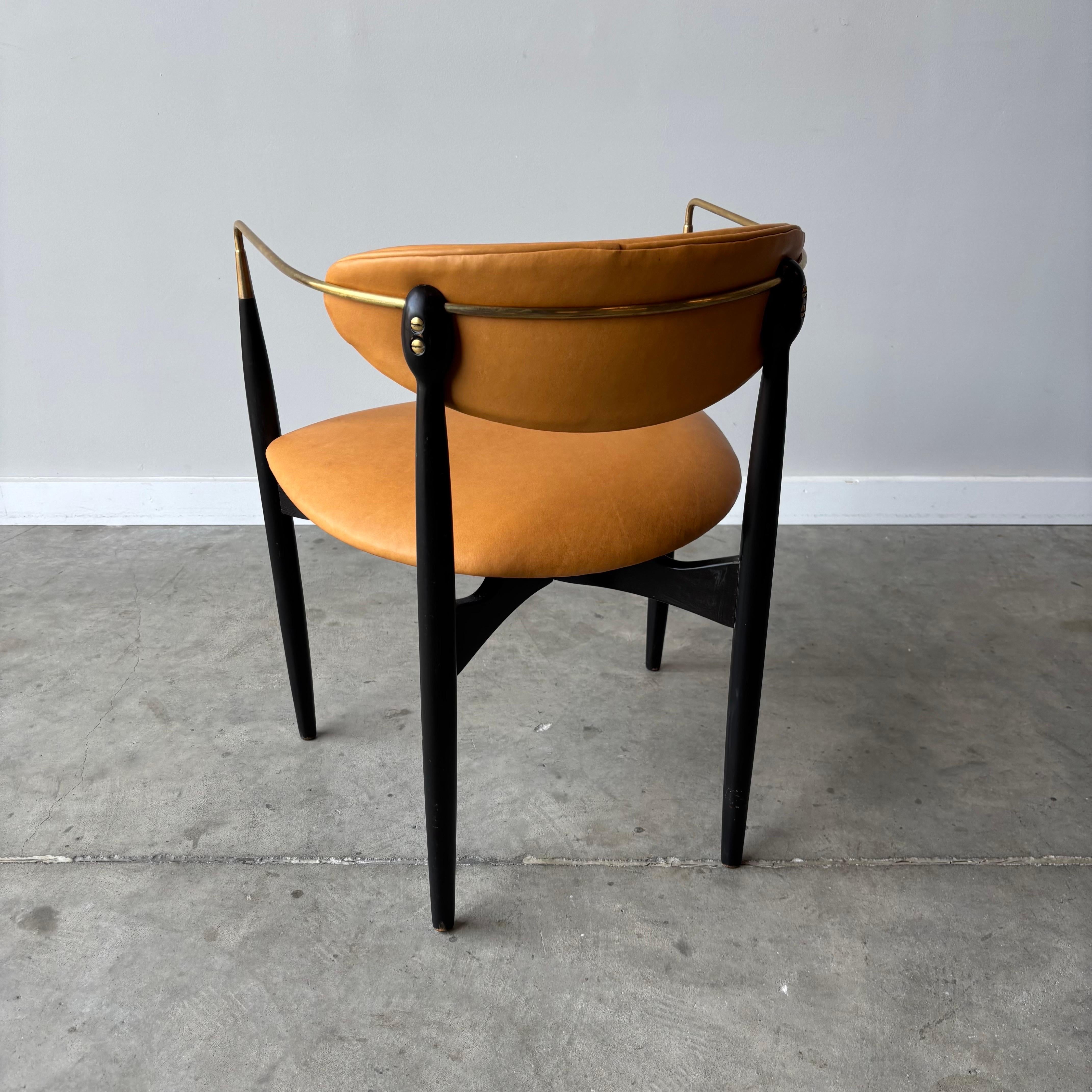 Mid-Century Modern Chaise Dan Johnson Viscount en vente