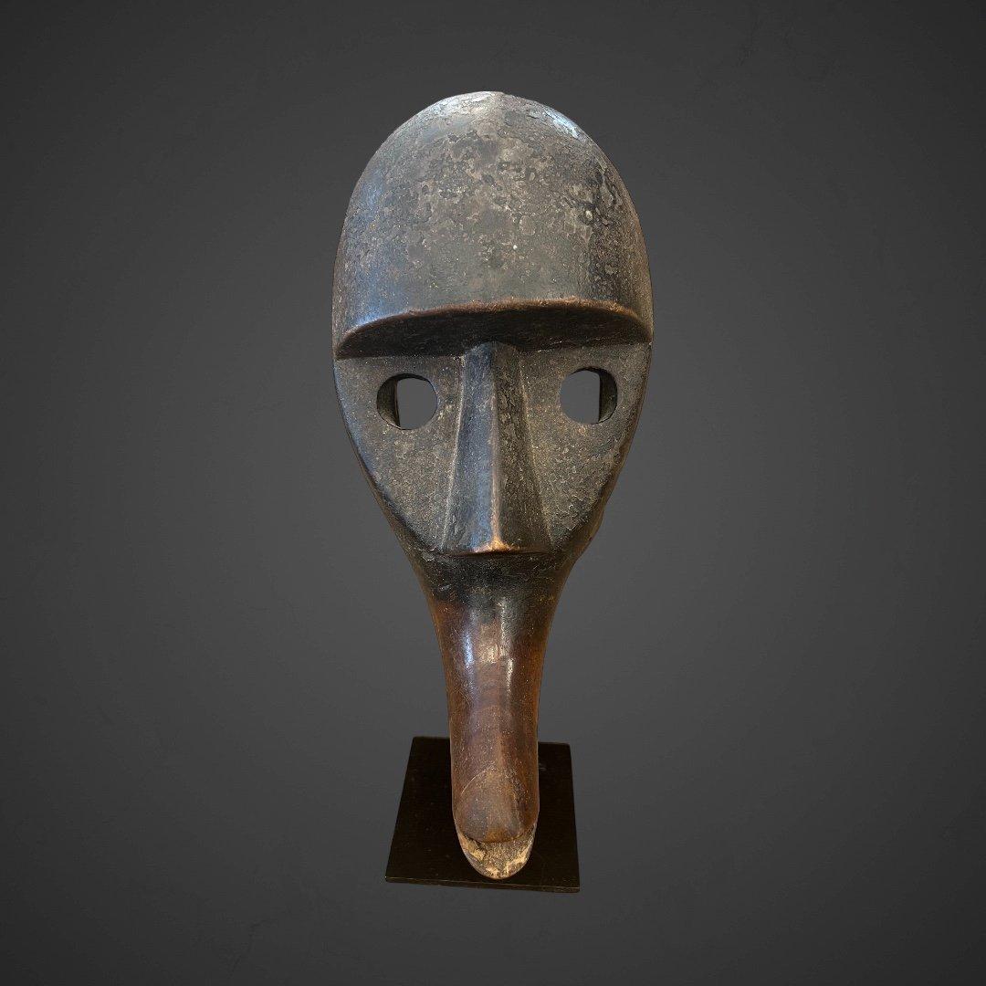 Dan-Maske aus der Elfenbeinküste, Afrika, 1950 im Zustand „Gut“ im Angebot in NICE, FR