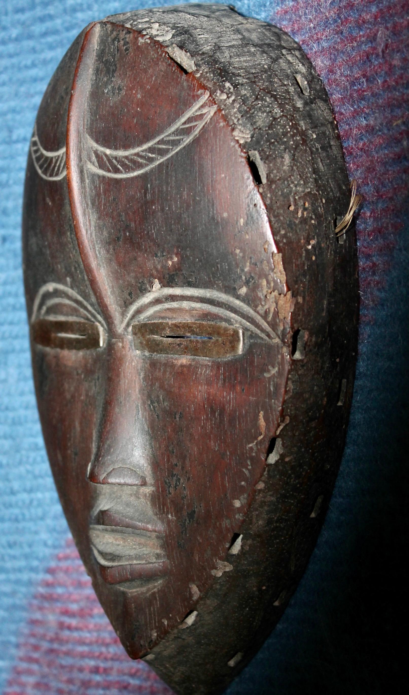 Adquirido a la herencia de Max Granick. Granick tenía una tienda de marcos en
56 y además de ser uno de los grandes artífices del NY de mediados de siglo
era socio de John Graham y ofrecía Tribal Art, desde su estudio de la calle 56.