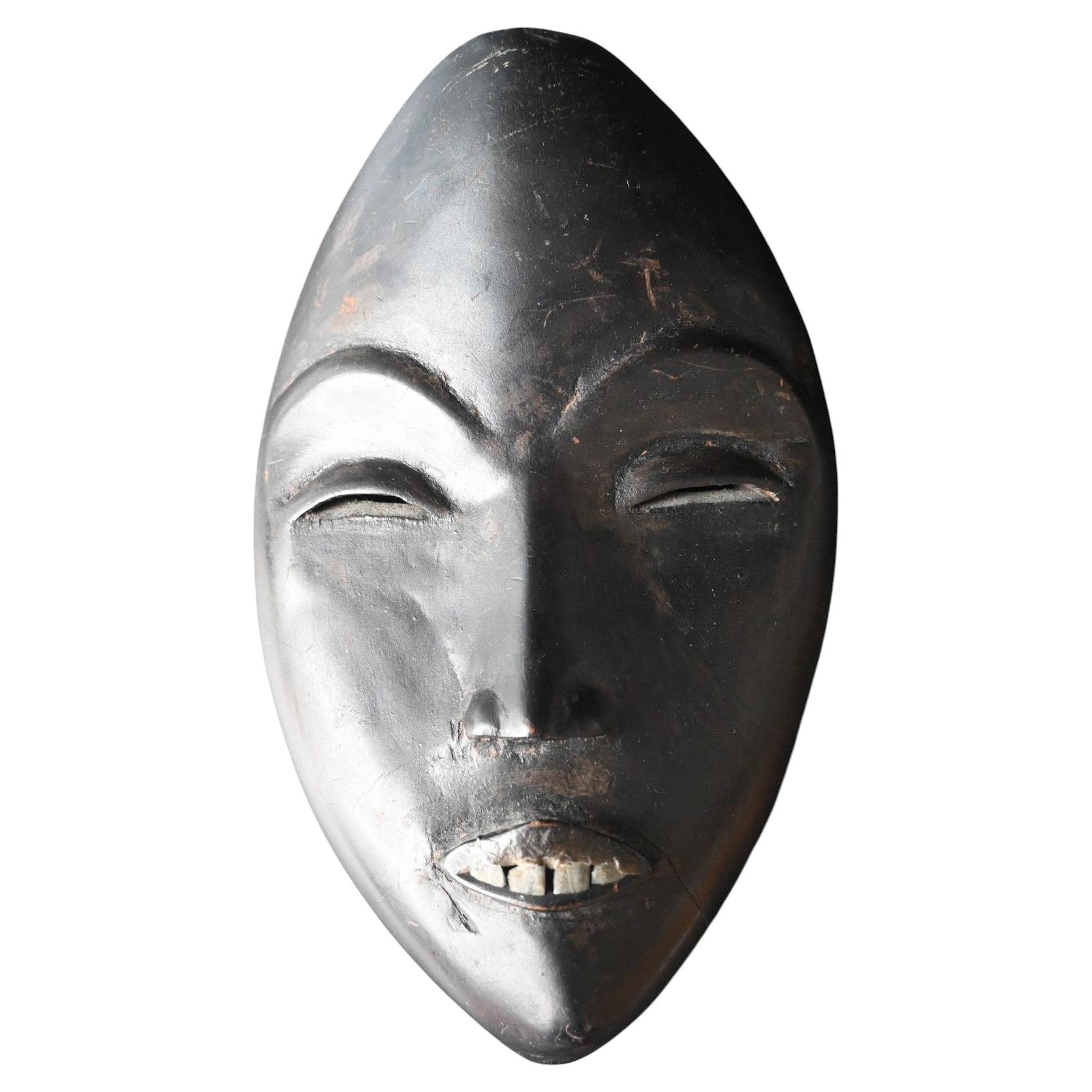 Dan Mask With Metal Teeth – Ivory Coast / Liberia, Mid-20th Century For Sale