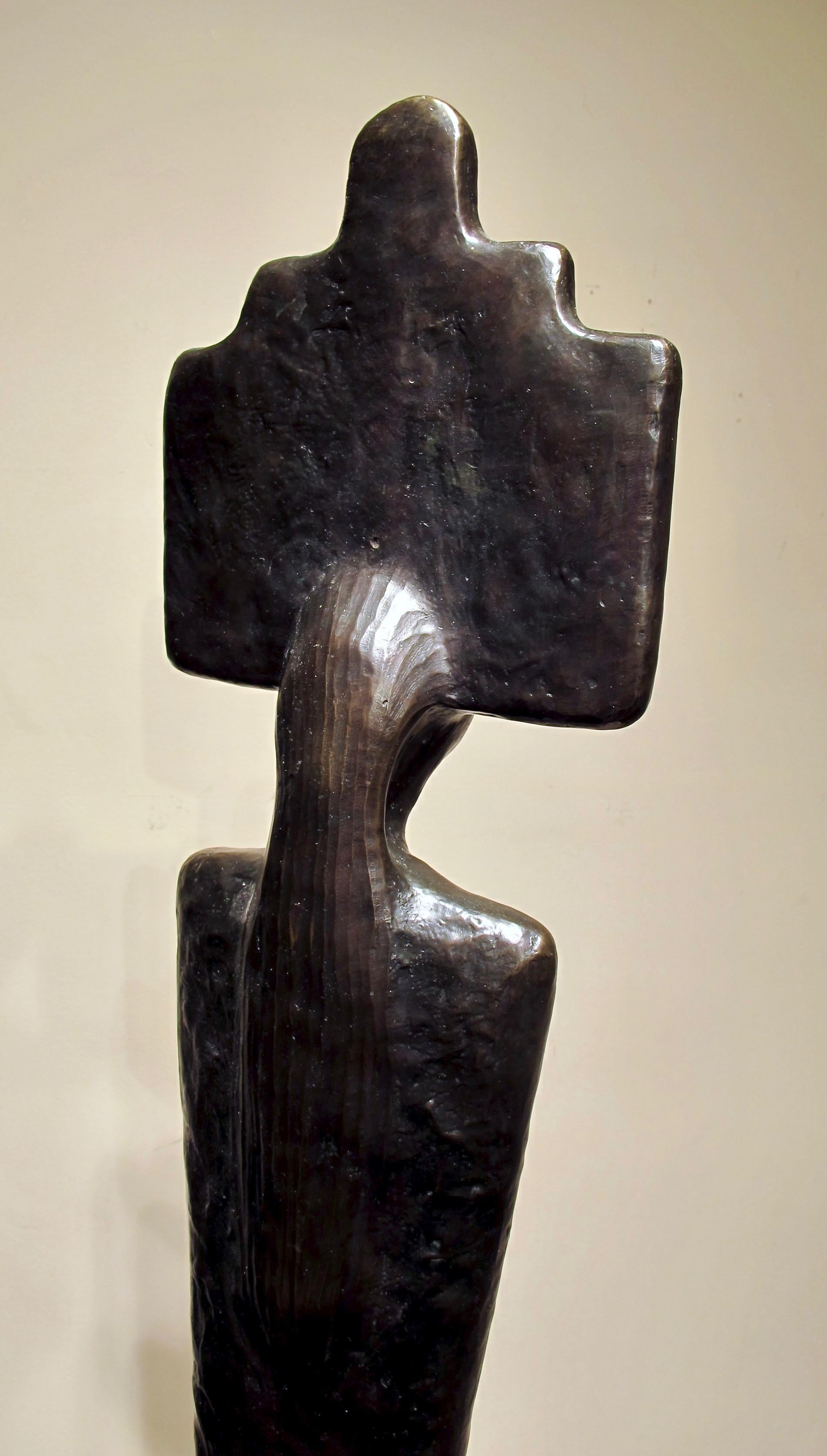 Hesot Kachin Mana, di Dan Namingha, bronzo, kachina, Hopi, marrone, scultura 4