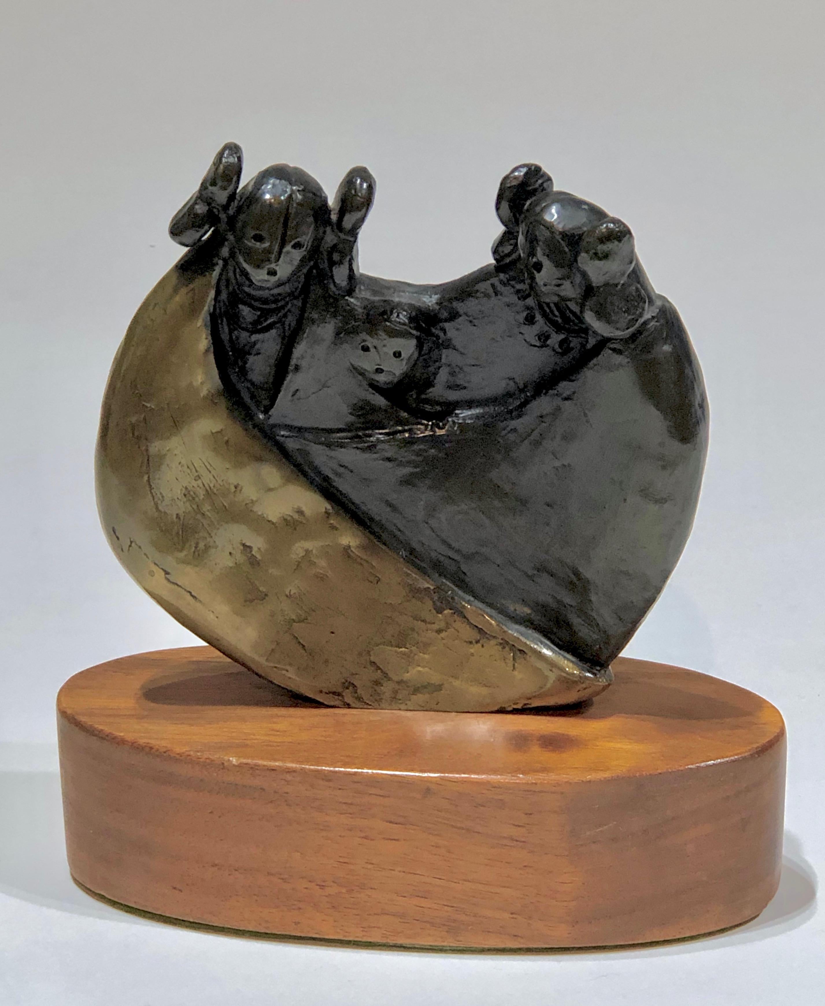 Famille Kachina, bronze de Dan Namingha, patine dorée et brune, édition limitée

édition limitée en bronze 