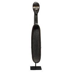 Cucharón de fiesta de madera con cabeza Dan Prestige, Costa de Marfil, África Occidental, sobre base personalizada