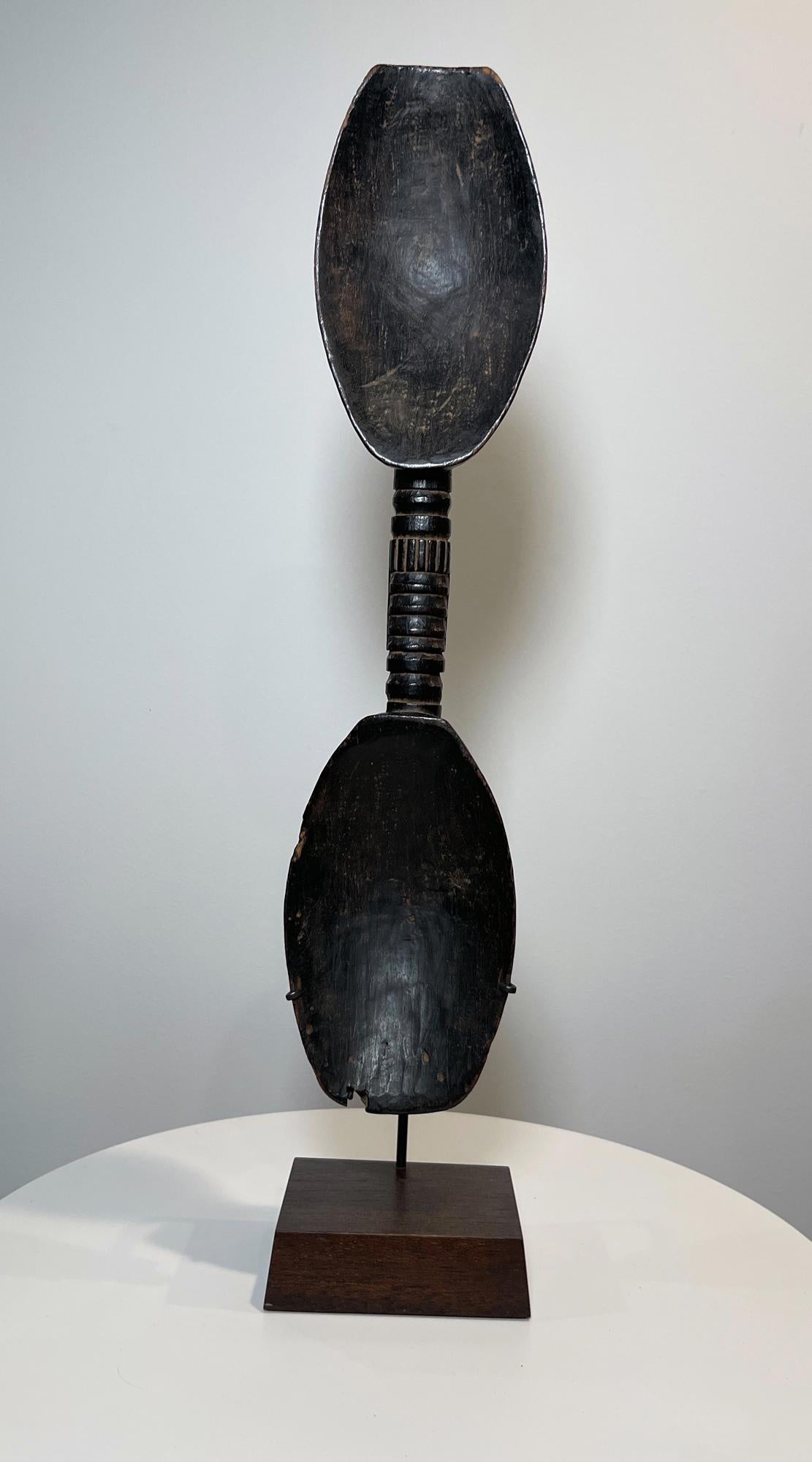 Art tribal - Art africain
Dan Spoon, Côte d'Ivoire (Ivory Coast)
Bois, début du 20e siècle

H.17
