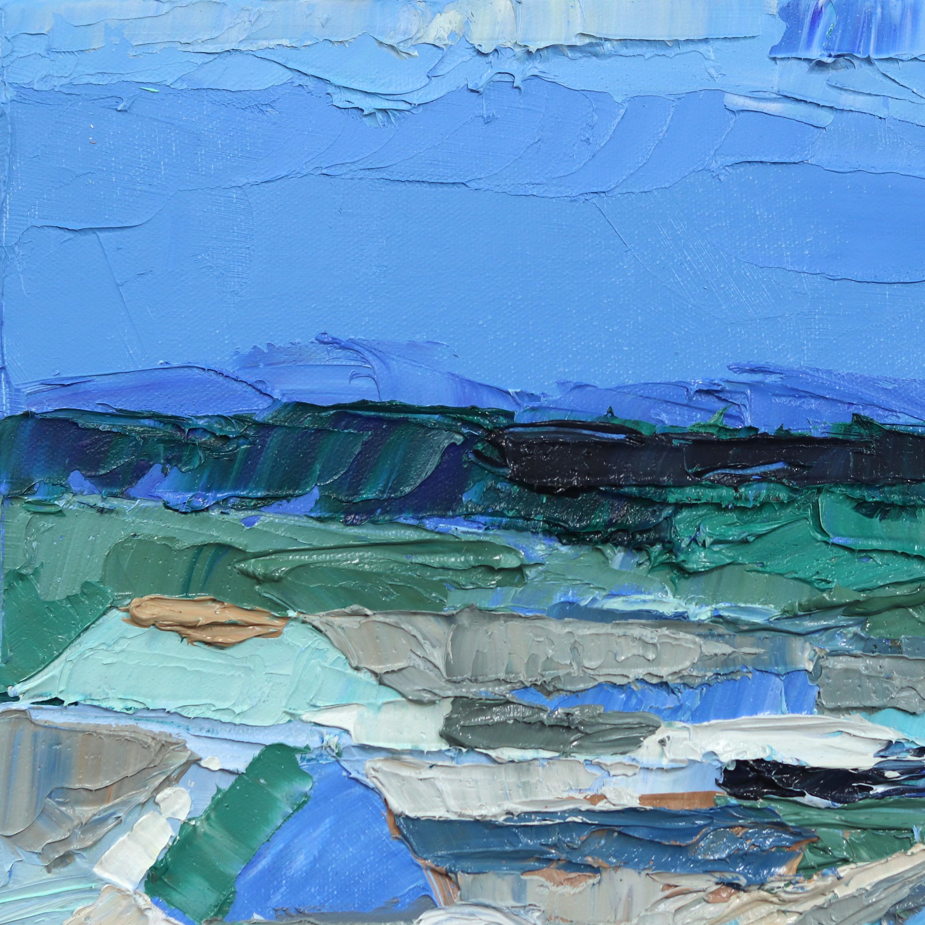 En utilisant une technique d'empâtement et de peinture, Dana Cowie crée des paysages agricoles et ruraux d'inspiration cubiste. Travaillant avec des combinaisons de couleurs contrôlées, ses œuvres semblent abstraites de près et deviennent plus