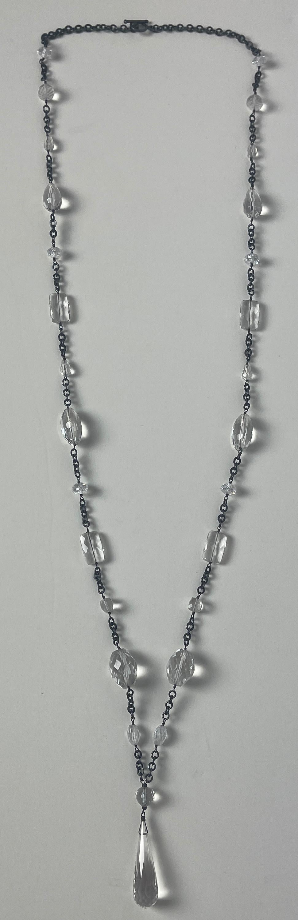 Dana Kellin Y-Halskette aus oxidiertem Sterlingsilber und klarem Quarz im Zustand „Hervorragend“ im Angebot in New York, NY