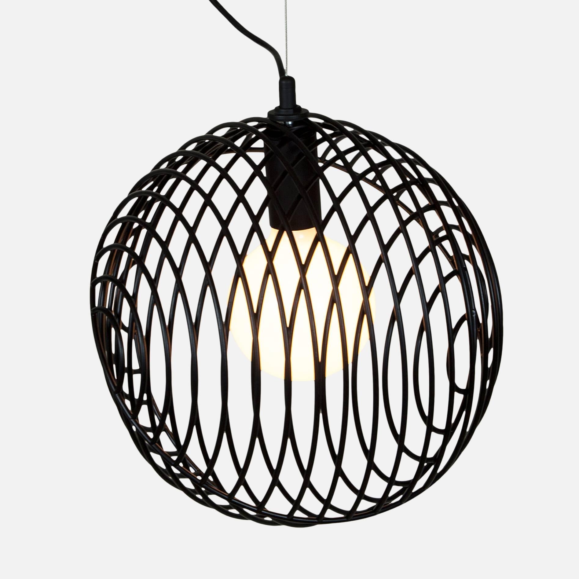 Lampe suspendue Dana, noire de Souda, Floor Model Bon état - En vente à Brooklyn, NY