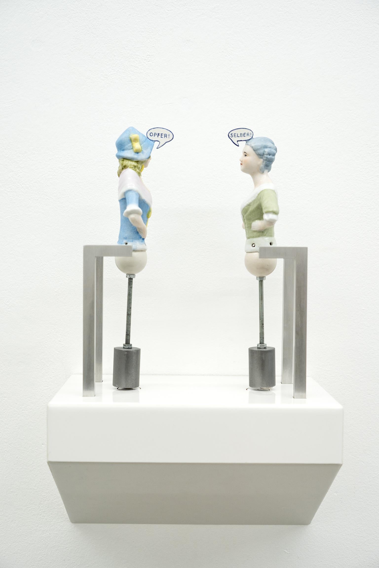 Dana Widawski Figurative Sculpture - Half dolls talk No. 1