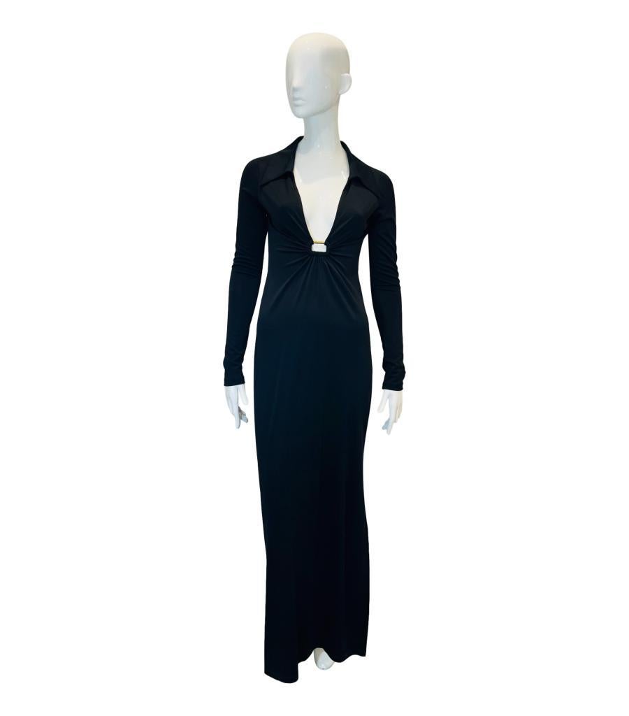 Daname Modal Blend Maxi Dress
Black 'Bianca' dress designed with gold ring gathered deep V-Neckline detailed with collar.
Featuring fitted silhouette with slightly flared bottom and side slit. Rrp £251
Size – 36FR
Condition – Very Good
Composition –