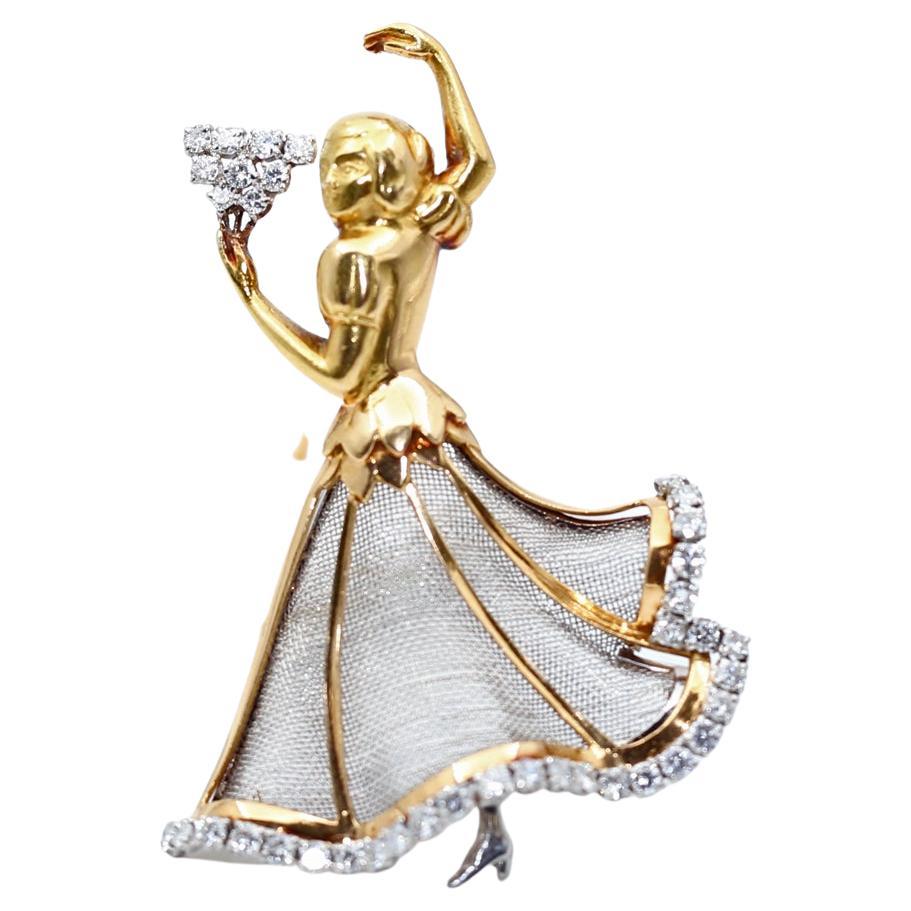 Women's or Men's Dancer Brooch Diamonds 18K Yellow Gold Flamenco Box, 1940 For Sale
