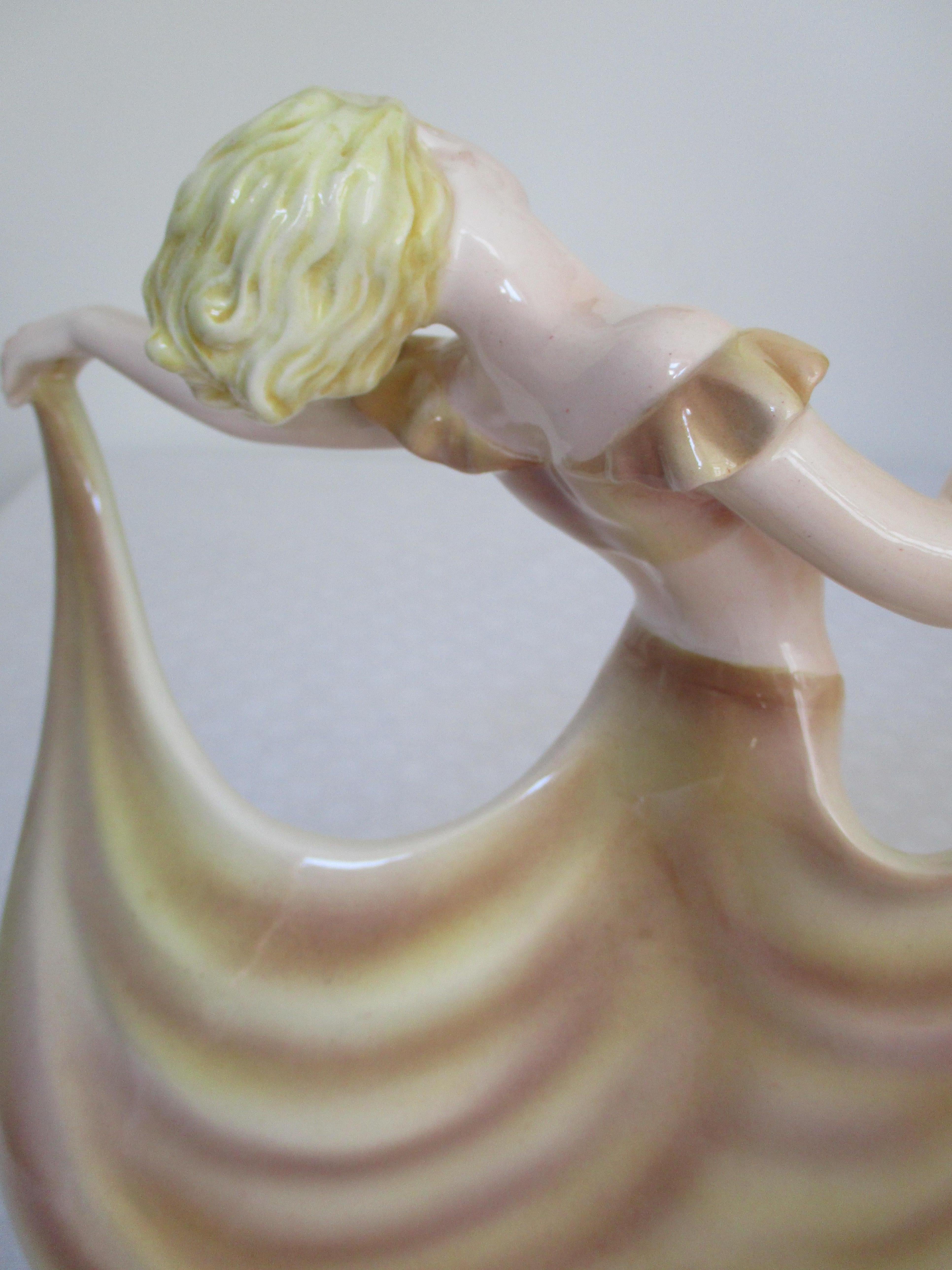 Metà XX secolo Ballerina, design di Josef Lorenzl, Keramos, Vienna, anni 40 in vendita