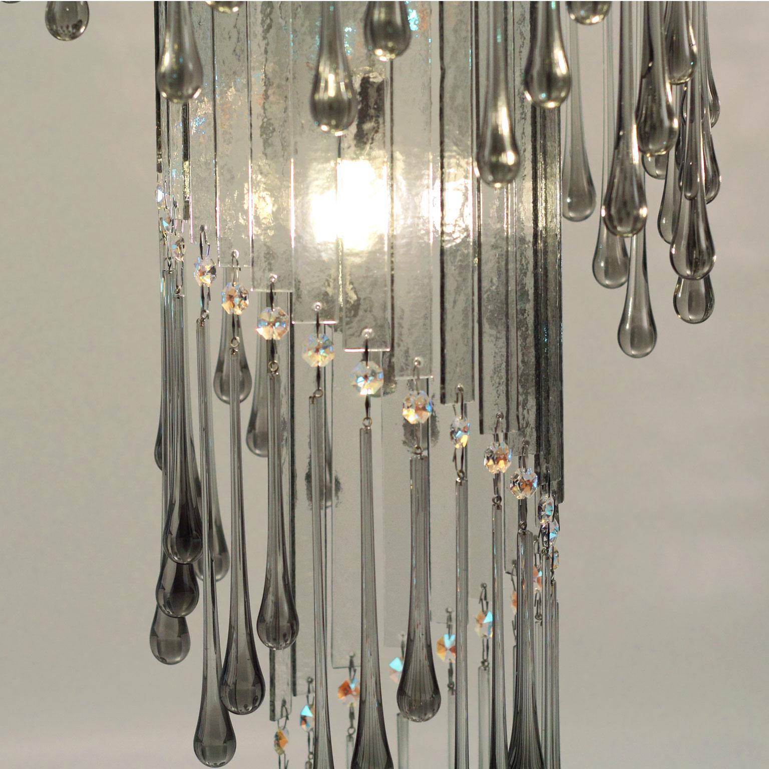 Other Large Artistic ceiling Lamp Murano Glass Listels and faceted glass by Multiforme For Sale