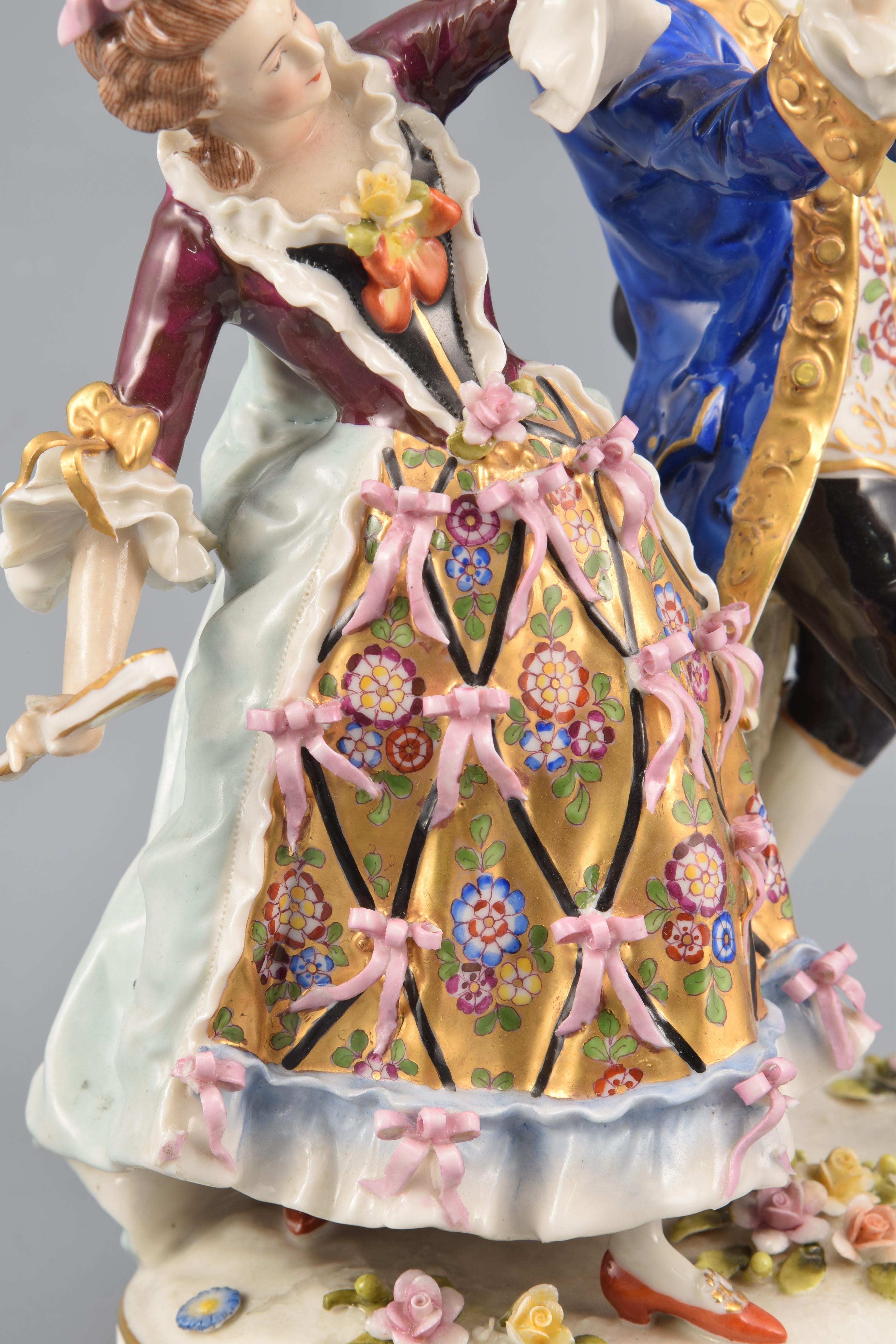 Neoclassical Dancing Couple, Porcelain, Höchst, Germany, 19th Century