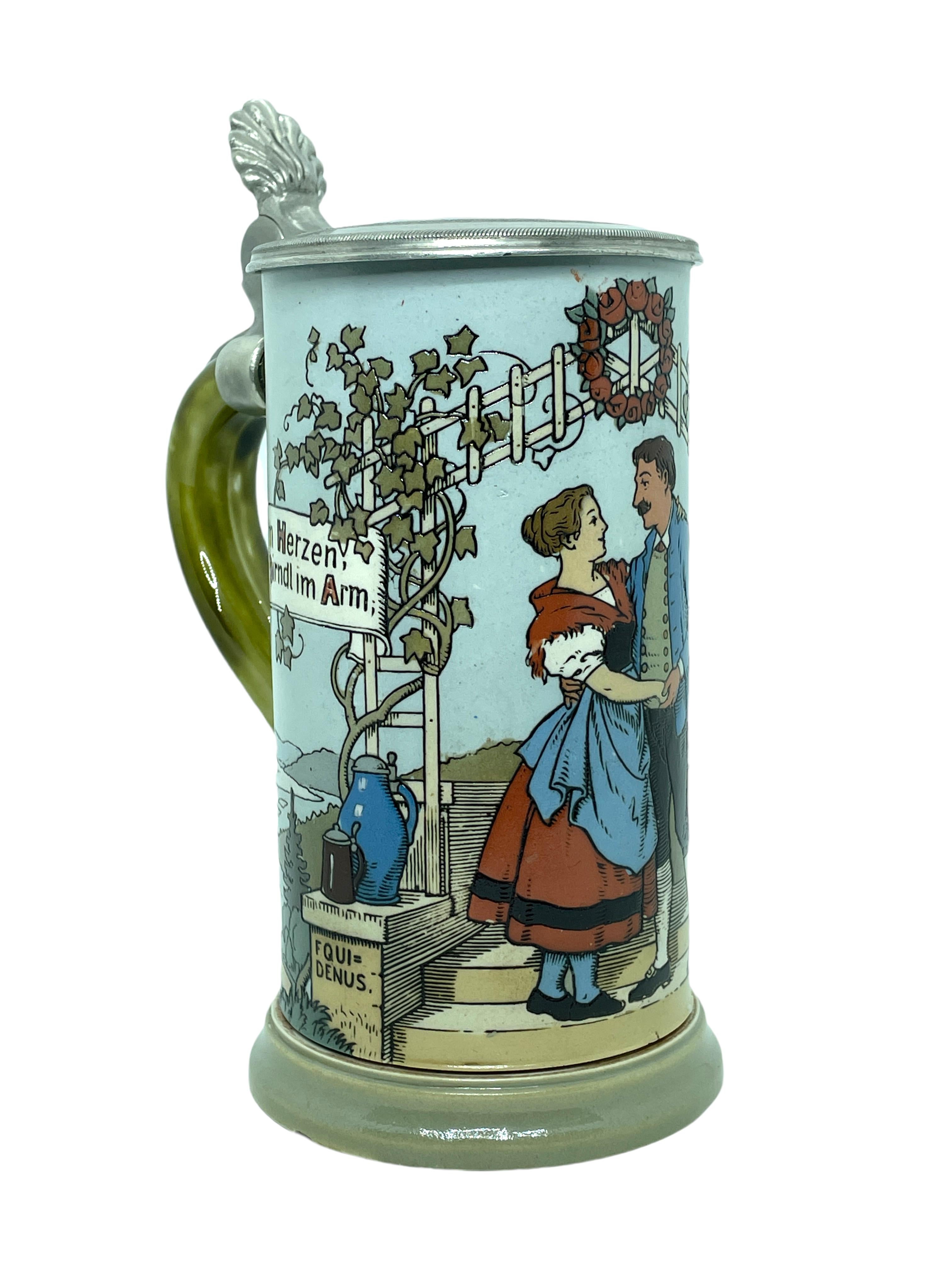 Cette magnifique chope à bière a été fabriquée en Allemagne vers les années 1900 par le célèbre fabricant Villeroy & Boch. Pièce absolument magnifique et toujours en excellent état. Le couvercle fonctionne correctement. Un bel ajout à toute