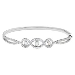 "Dancing Diamonds" Bangle in 18k White Gold with Three Circular Diamonds