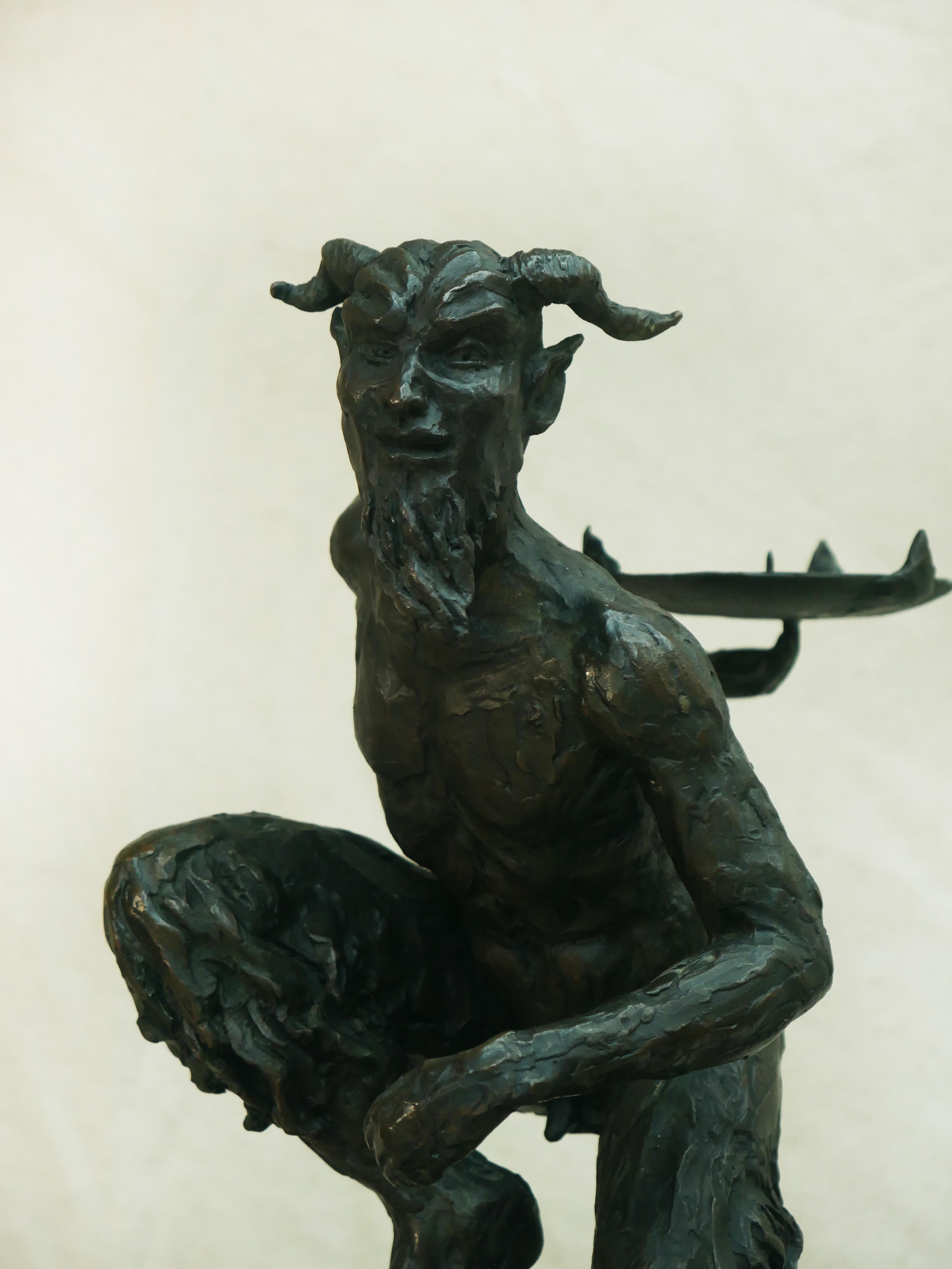 Francese Portacandele Dancing Faun in bronzo di Patrick Laroche in vendita