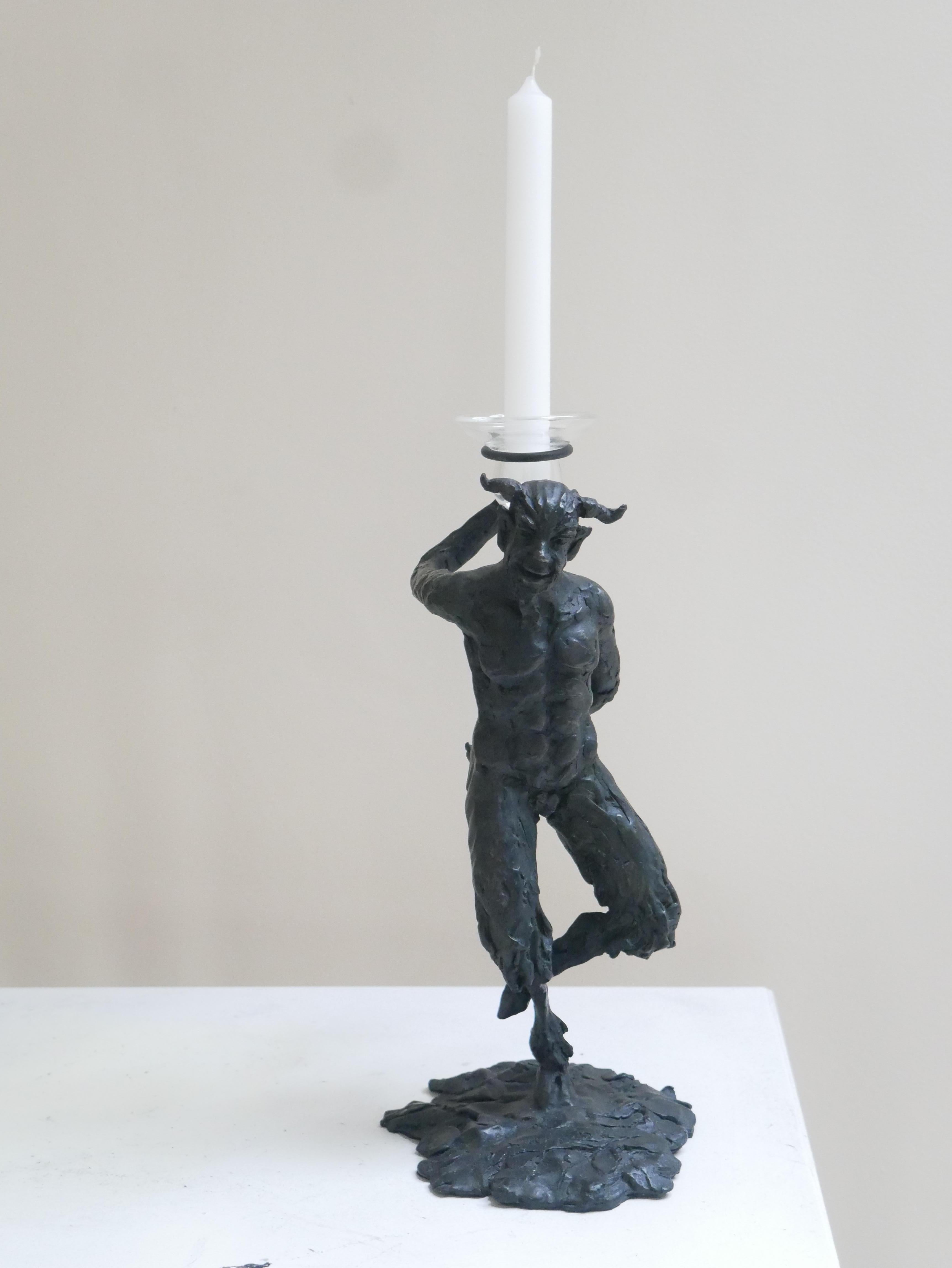 XXIe siècle et contemporain Porte-bougies faune dansant en bronze de Patrick Laroche en vente