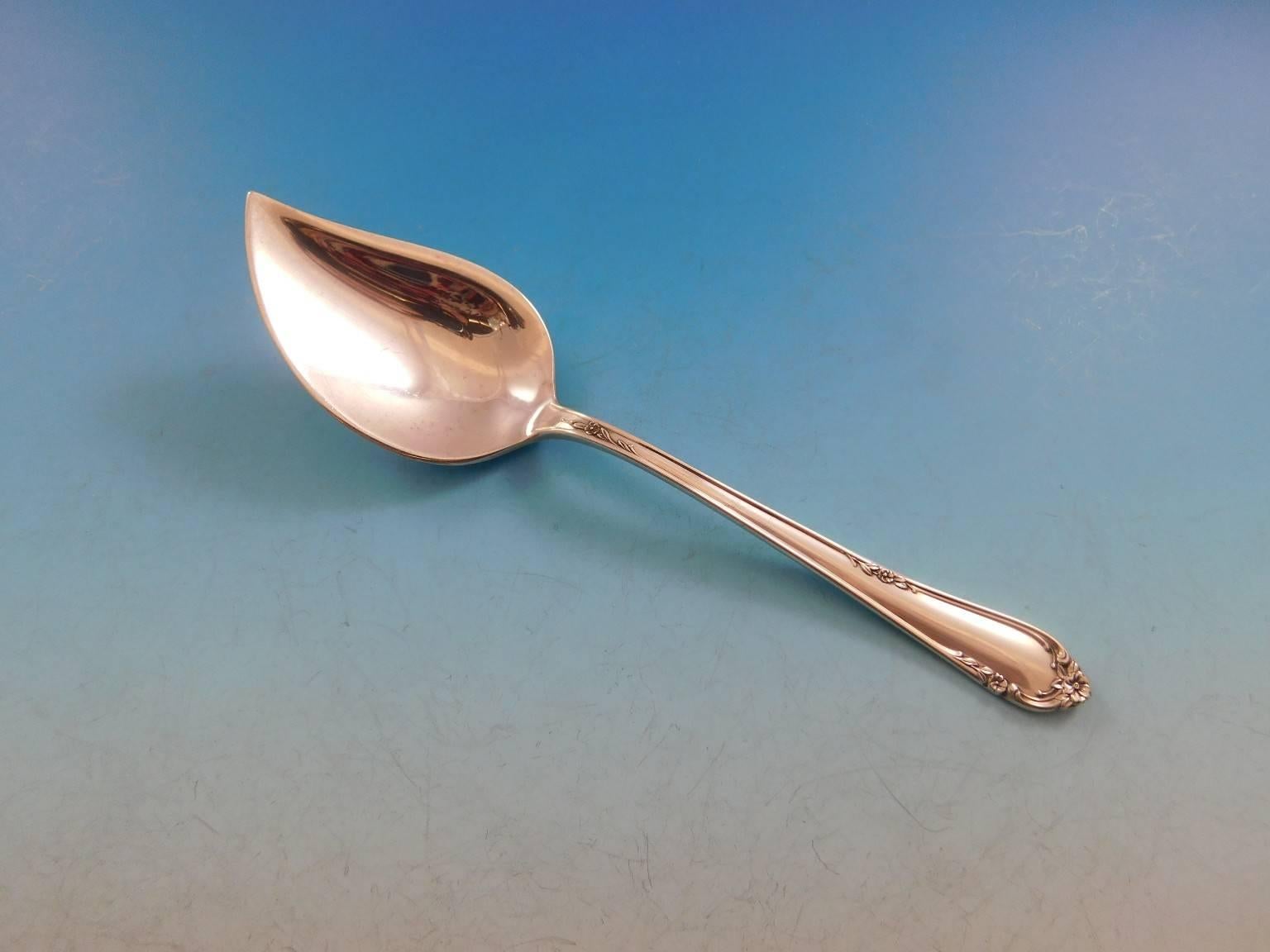 Service de couverts en argent sterling 64 pièces Dancing Flowers par Reed & Barton en vente 2
