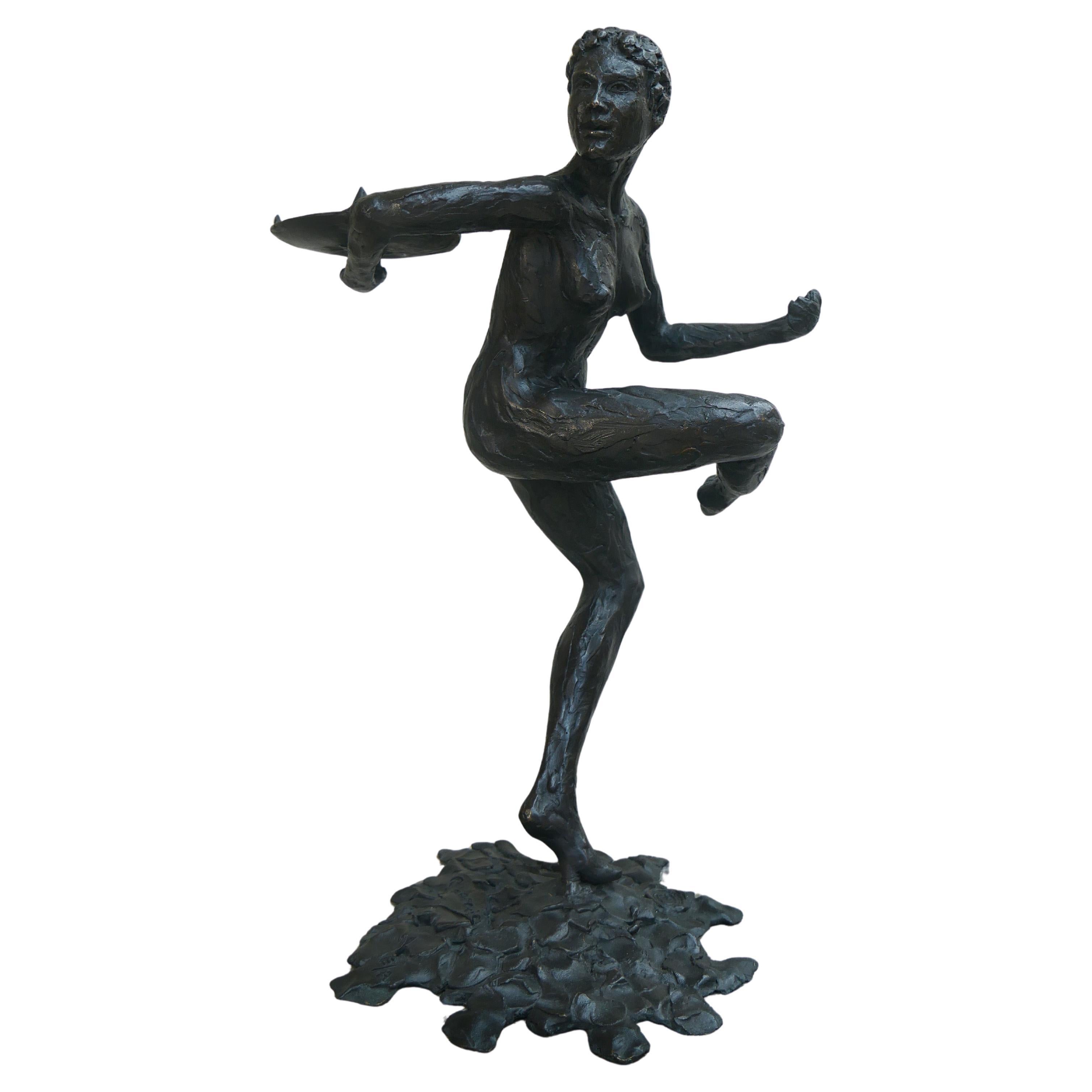 Portacandele Dancing Women in bronzo di Patrick Laroche