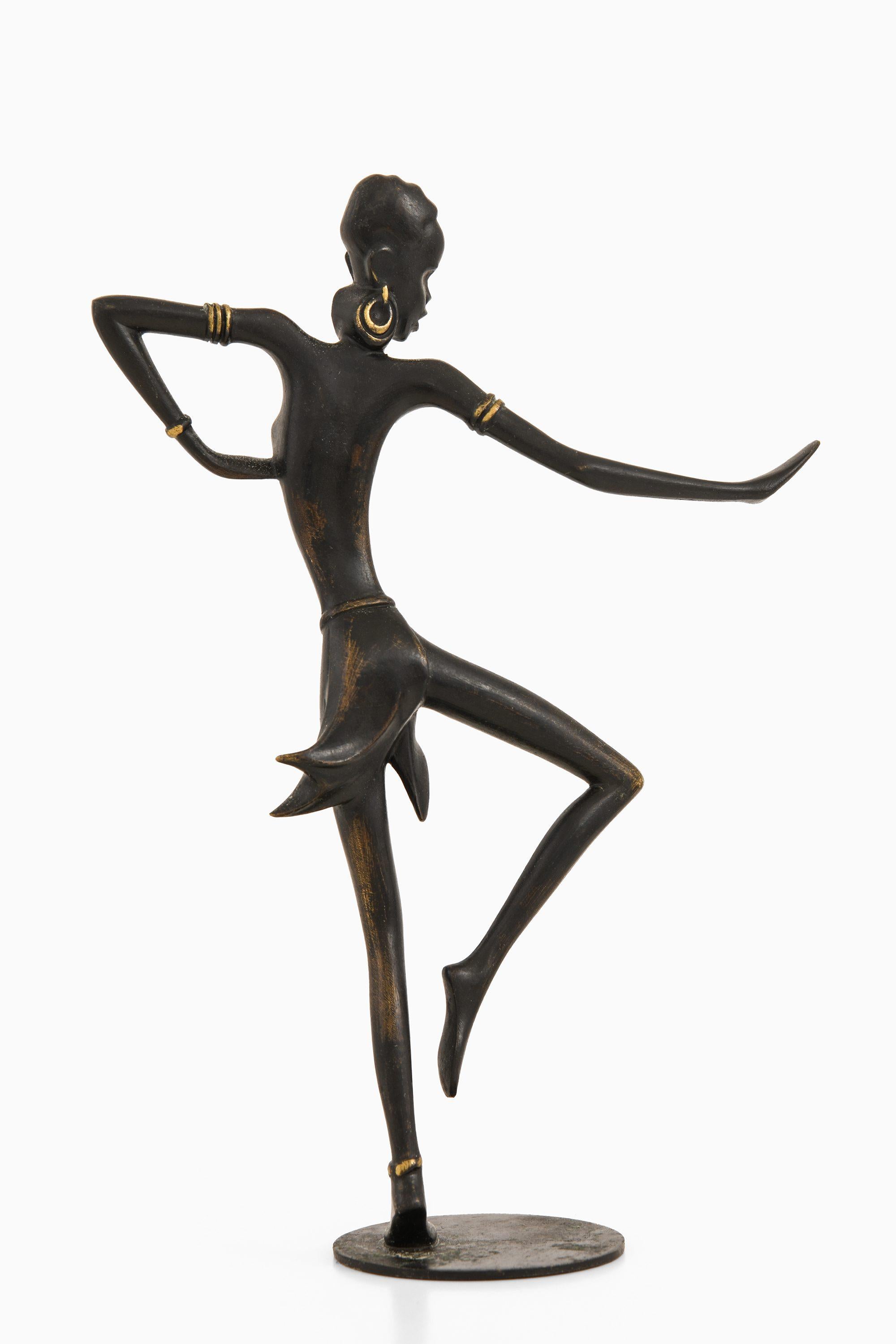 Mid-Century Modern Dancing Women Sculpture in Brass by Walter Bosse, 1950's For Sale
