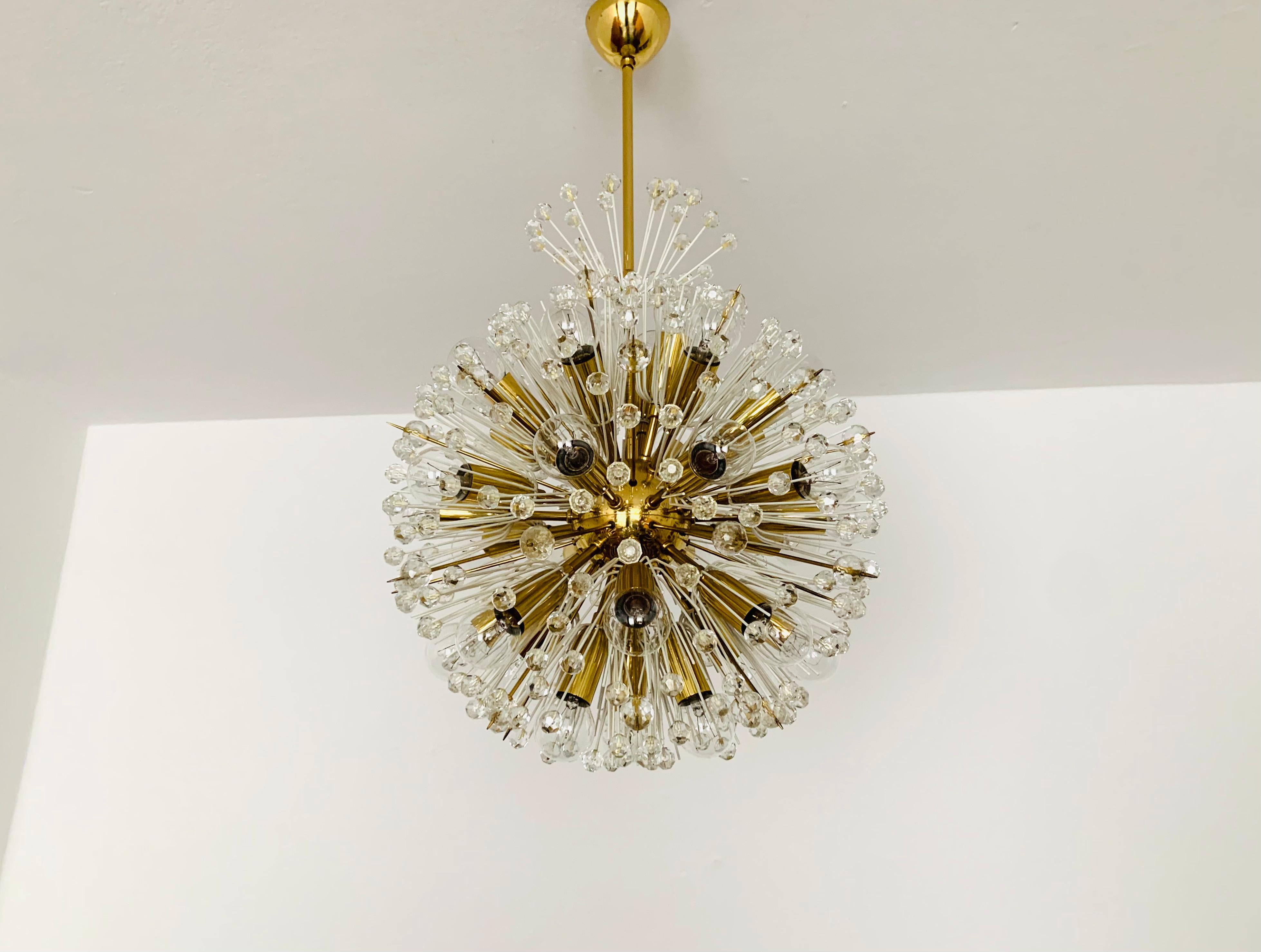 Lámpara Dandelion de Emil Stejnar para Rupert Nikoll mediados del siglo XX en venta