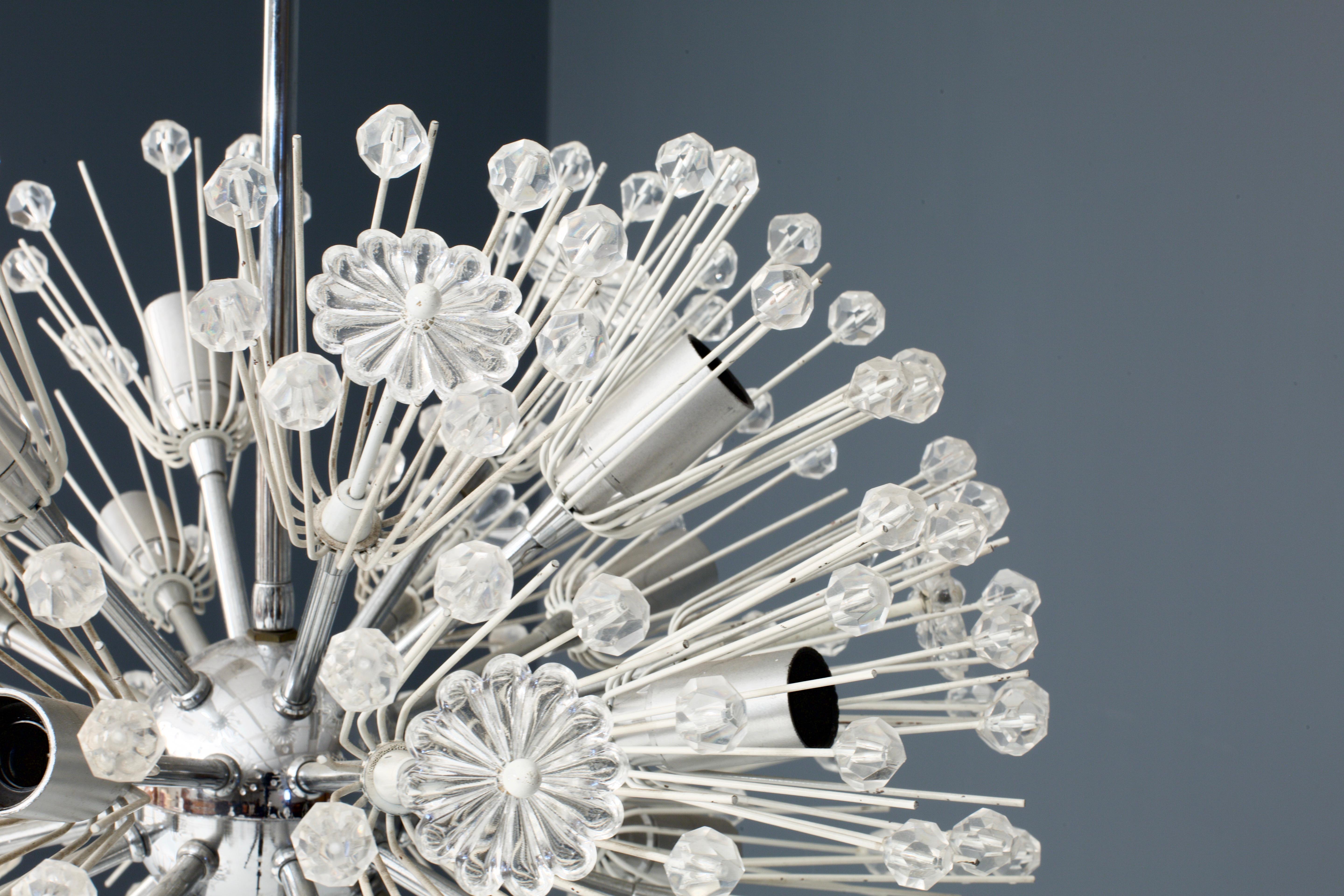 Dandelion Sputnik Chandelier by Emil Stejnar, Austria, 1955 In Excellent Condition For Sale In Amsterdam, NL