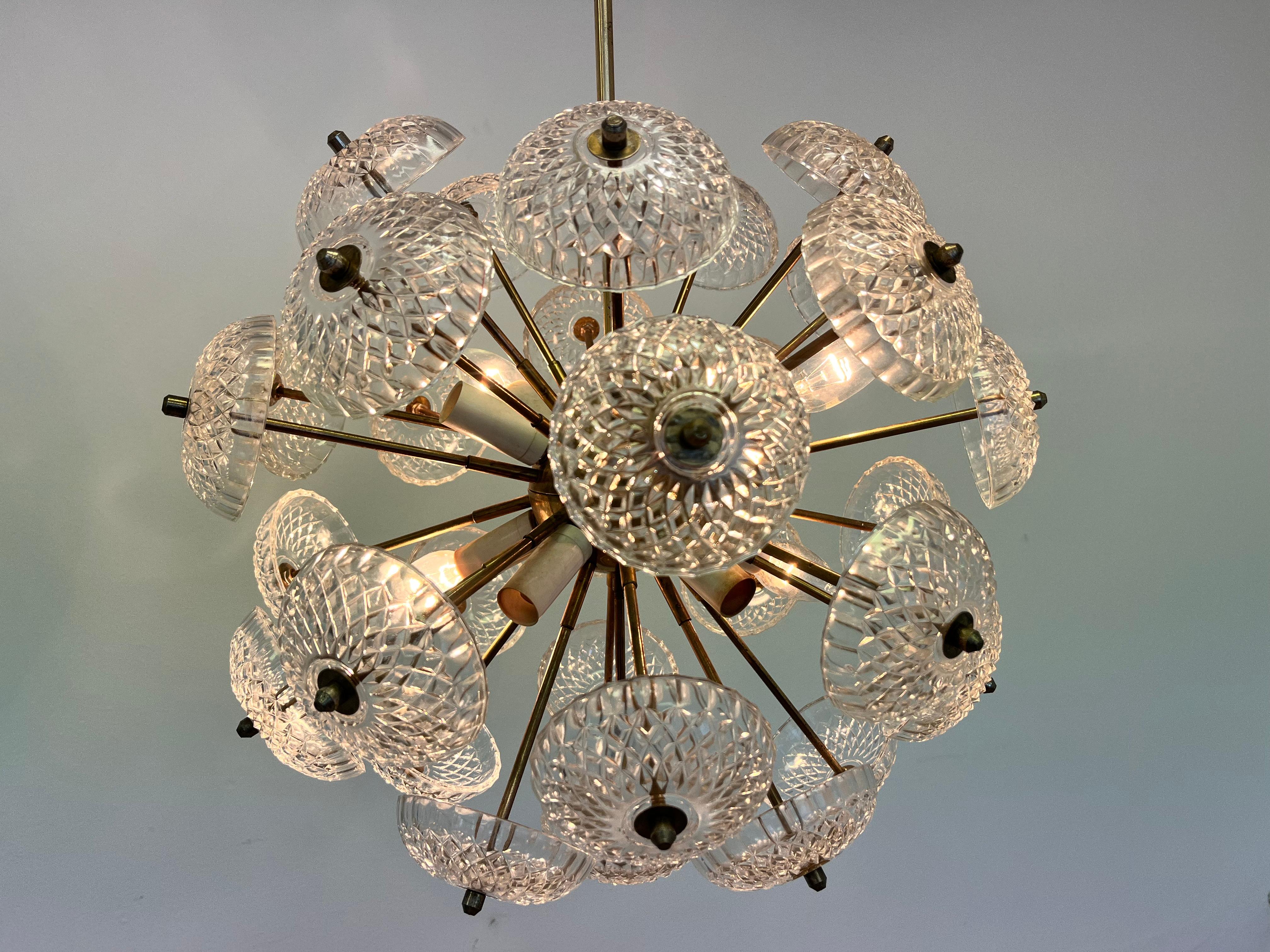 Mid-Century moderno Dandelion, lampadario Sputnik di Kamenicky Senov, 1970 in vendita
