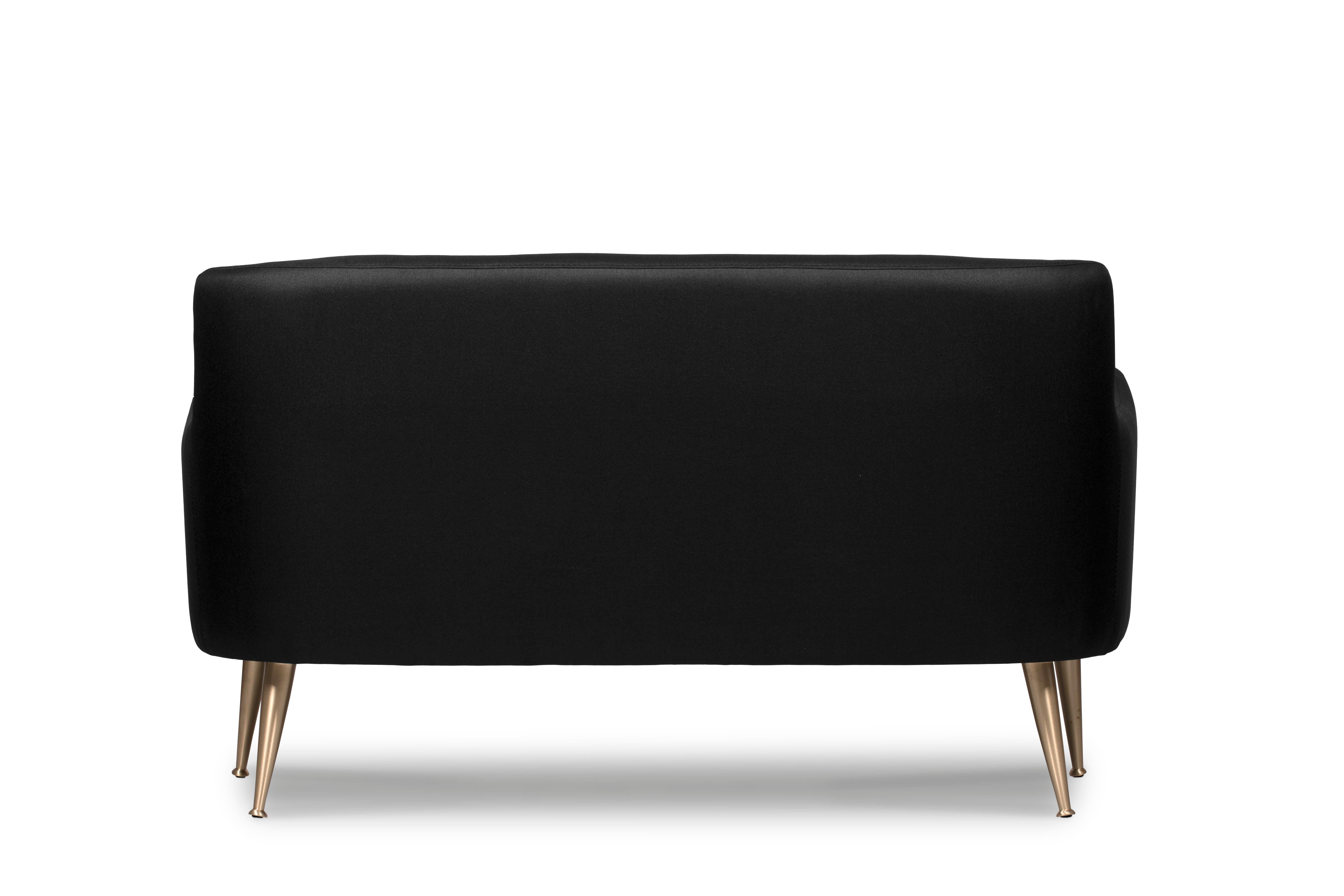 Hand-Crafted Dandridge Sofa in Black For Sale