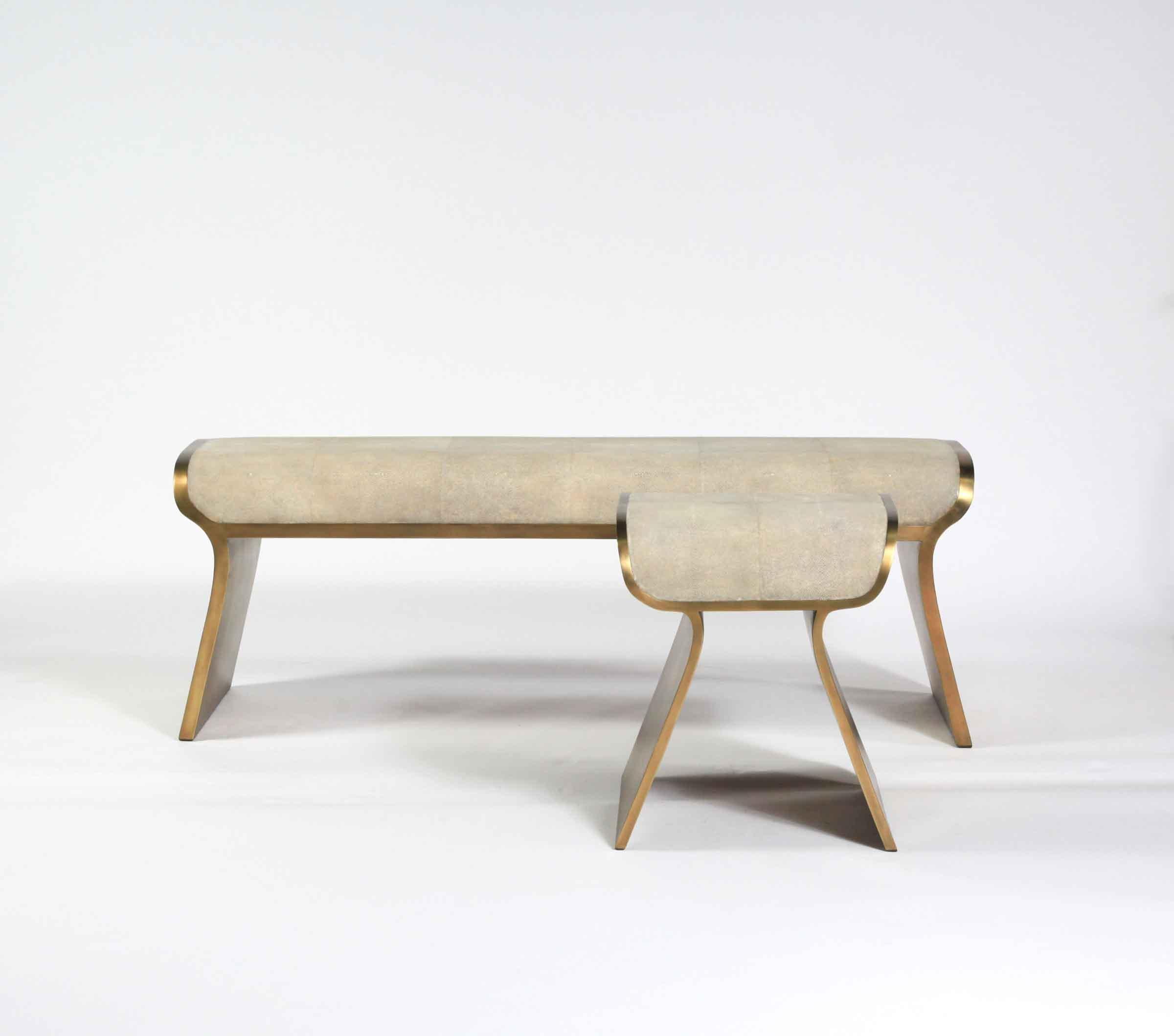 Hand-Crafted Dandy Day Bench in Cream Shagreen and Bronze-Patina Brass by Kifu Paris For Sale