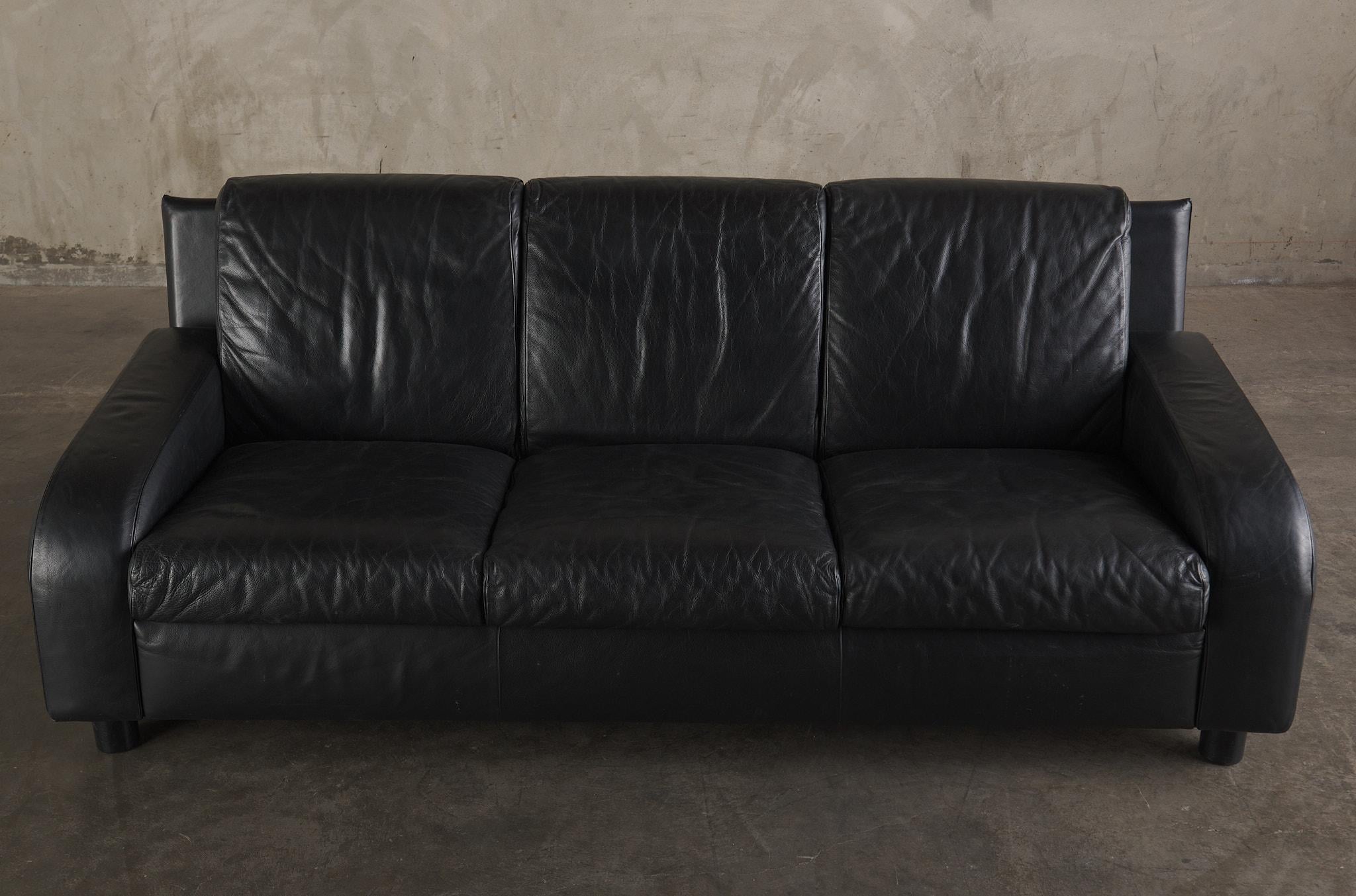 20th Century Dandy Sofa By Biagio, Tarcisio, Umberto and Emilio Mariani of The Creative Group For Sale