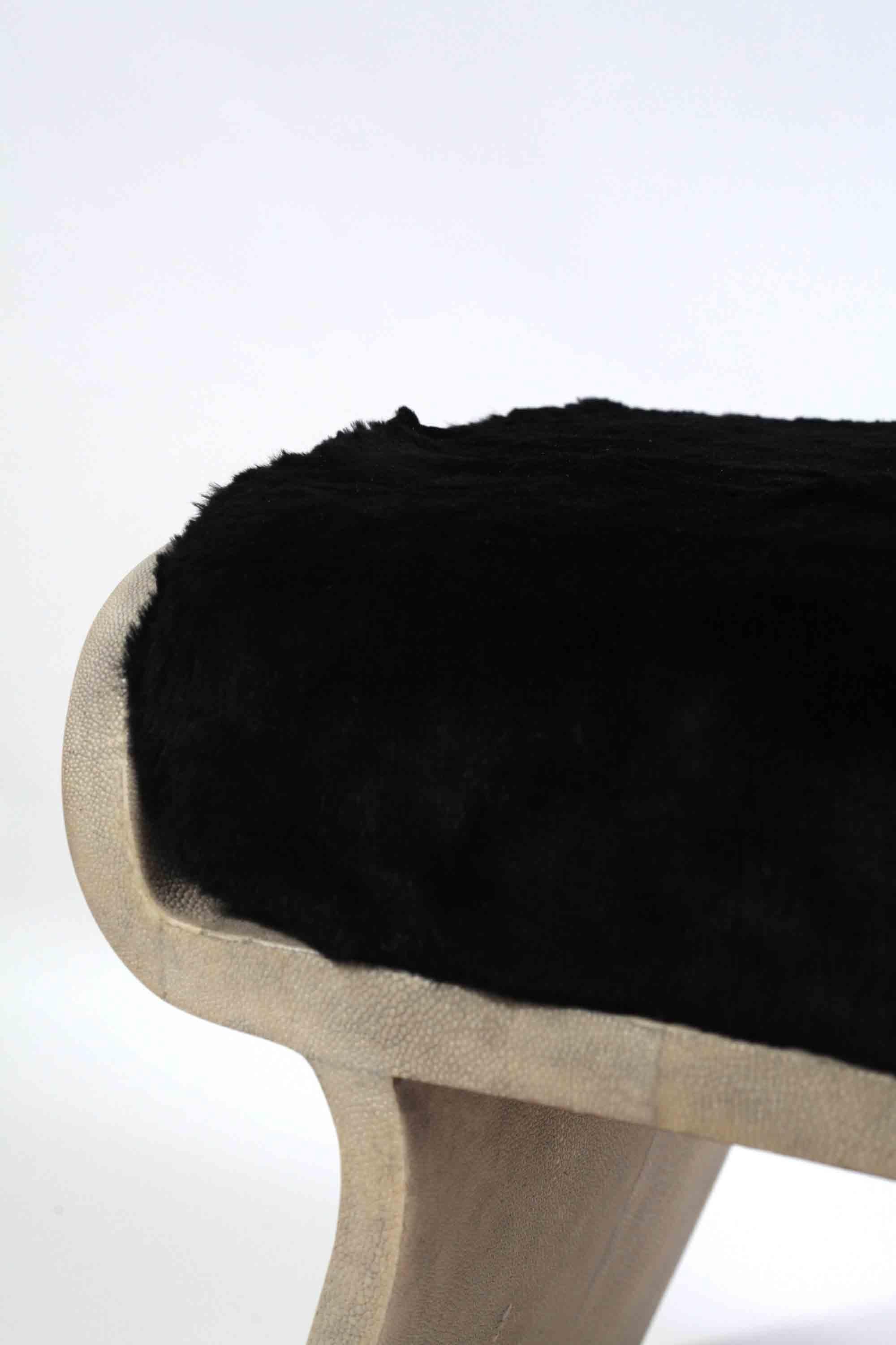 Art Deco Dandy Stool in Cream Shagreen with Fur Cushion by Kifu Paris For Sale