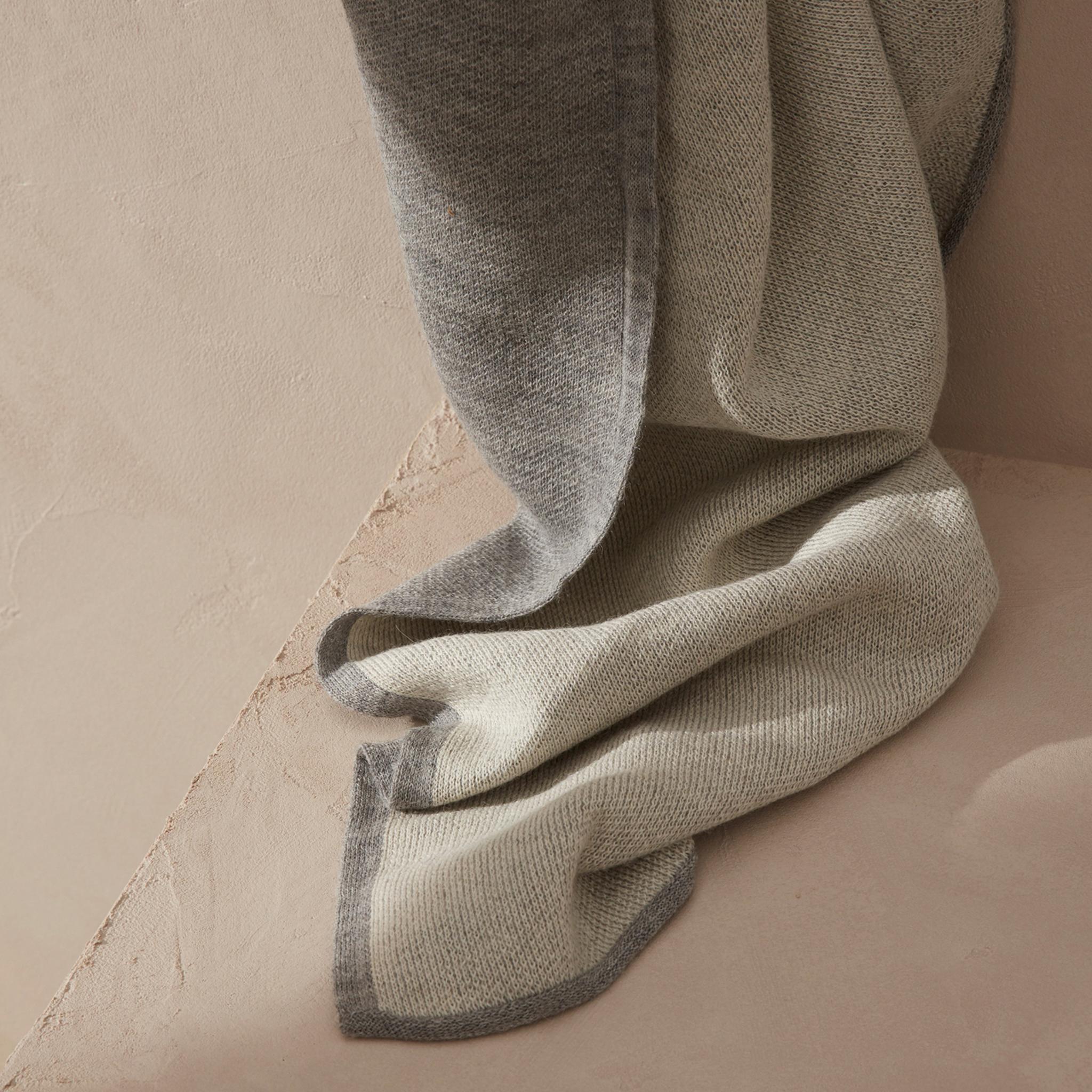 About

The Dane throw by Fells Andes is designed in San Francisco and handmade in the Andes, supporting local culture and craft. Made from 100% Royal Baby Alpaca – one of the finest, most luxurious materials in the world – it is extremely soft yet