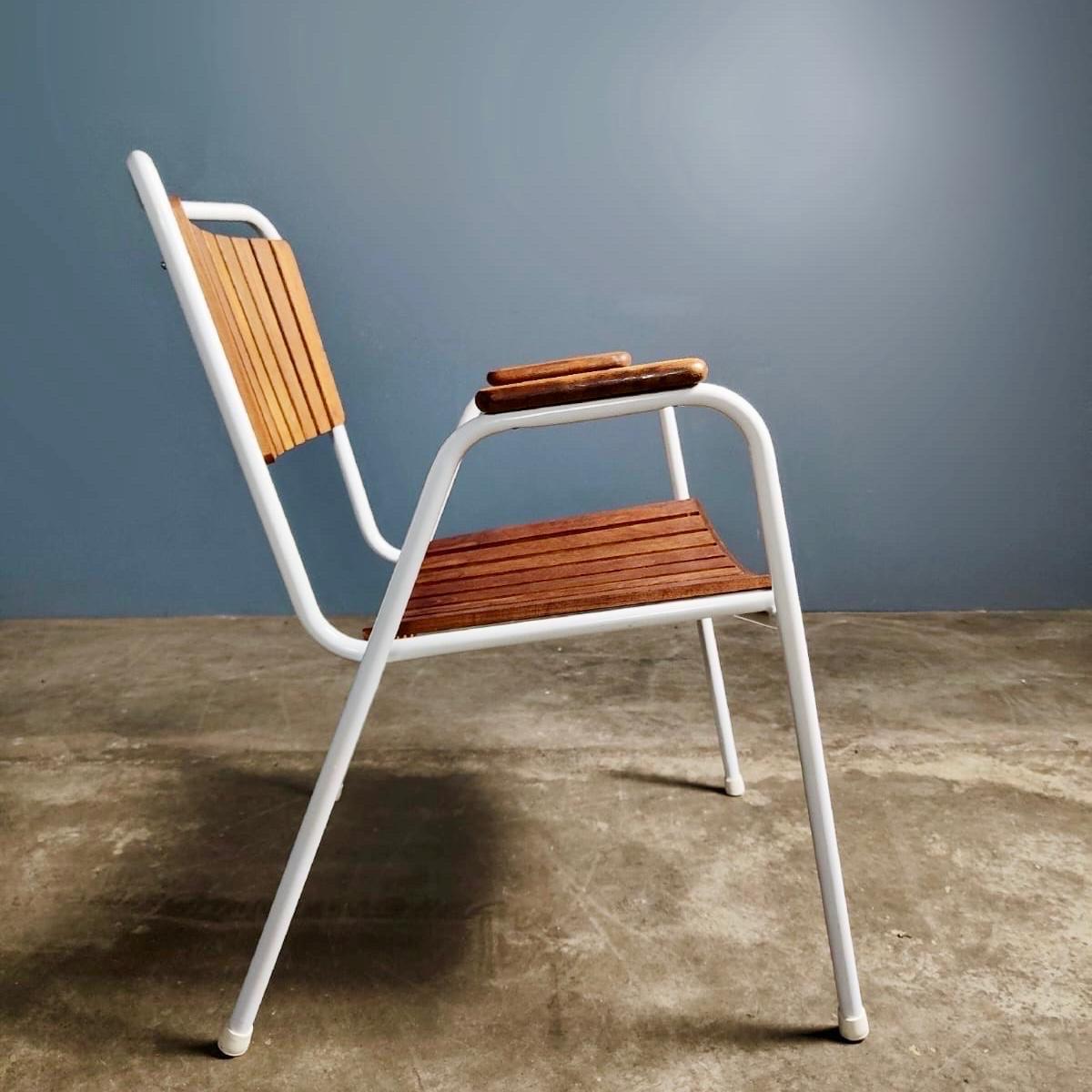 Mid-20th Century Daneline BKS Garden Set 4 Stacking Chairs & Folding Sunburst Table Danish