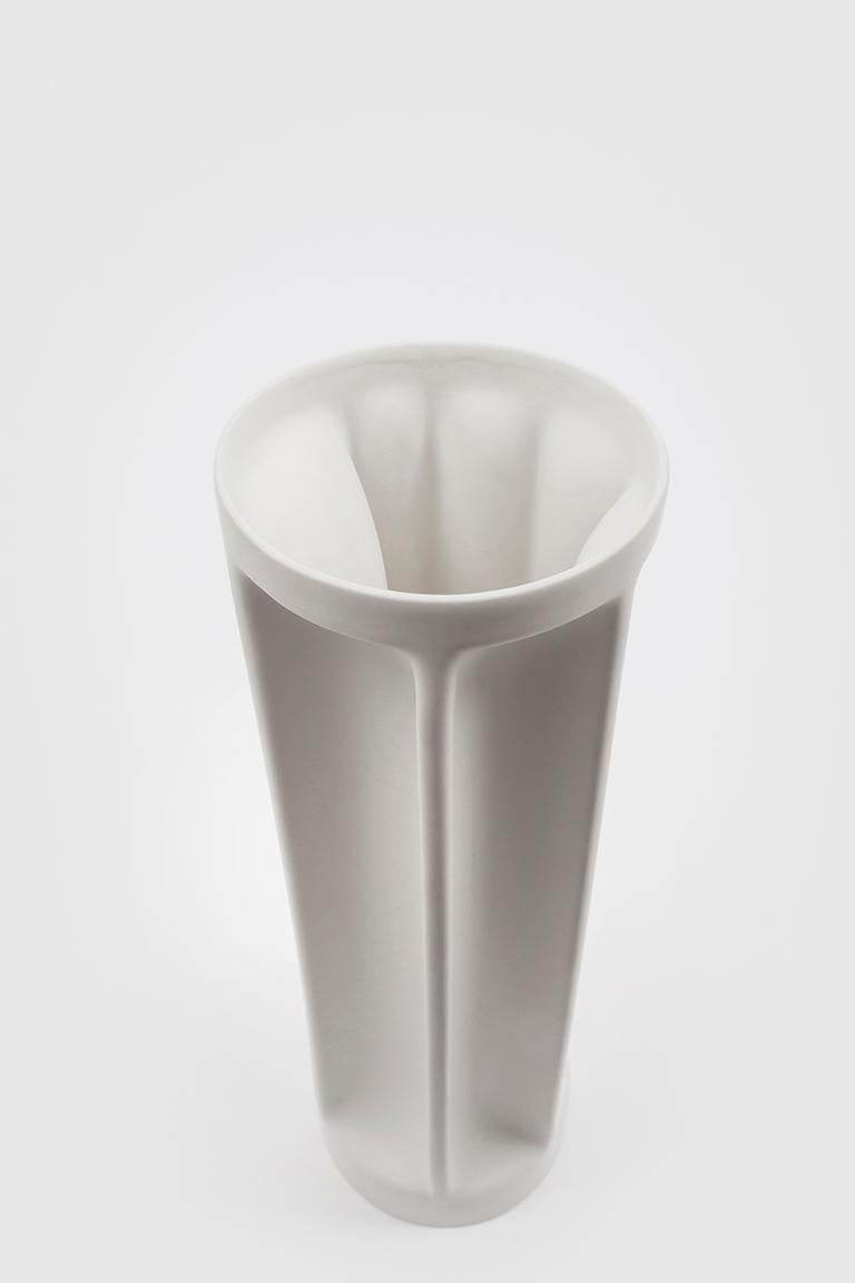 Modern Danese Milano Bambù Large Vase in White Ceramic by Enzo Mari For Sale