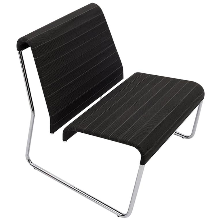 Farallon Lounge Chair is a multifunctional seat made of strips of elastic. It can be used in a variety of ways and can be easily adapted to both public and private spaces.

Yves Béhar is a designer of Swiss-Turkish origins. Born in Lausanne in