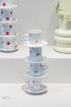 Vase Dangerous Liaisons « Her » en céramique à pois orange de Hua Wang