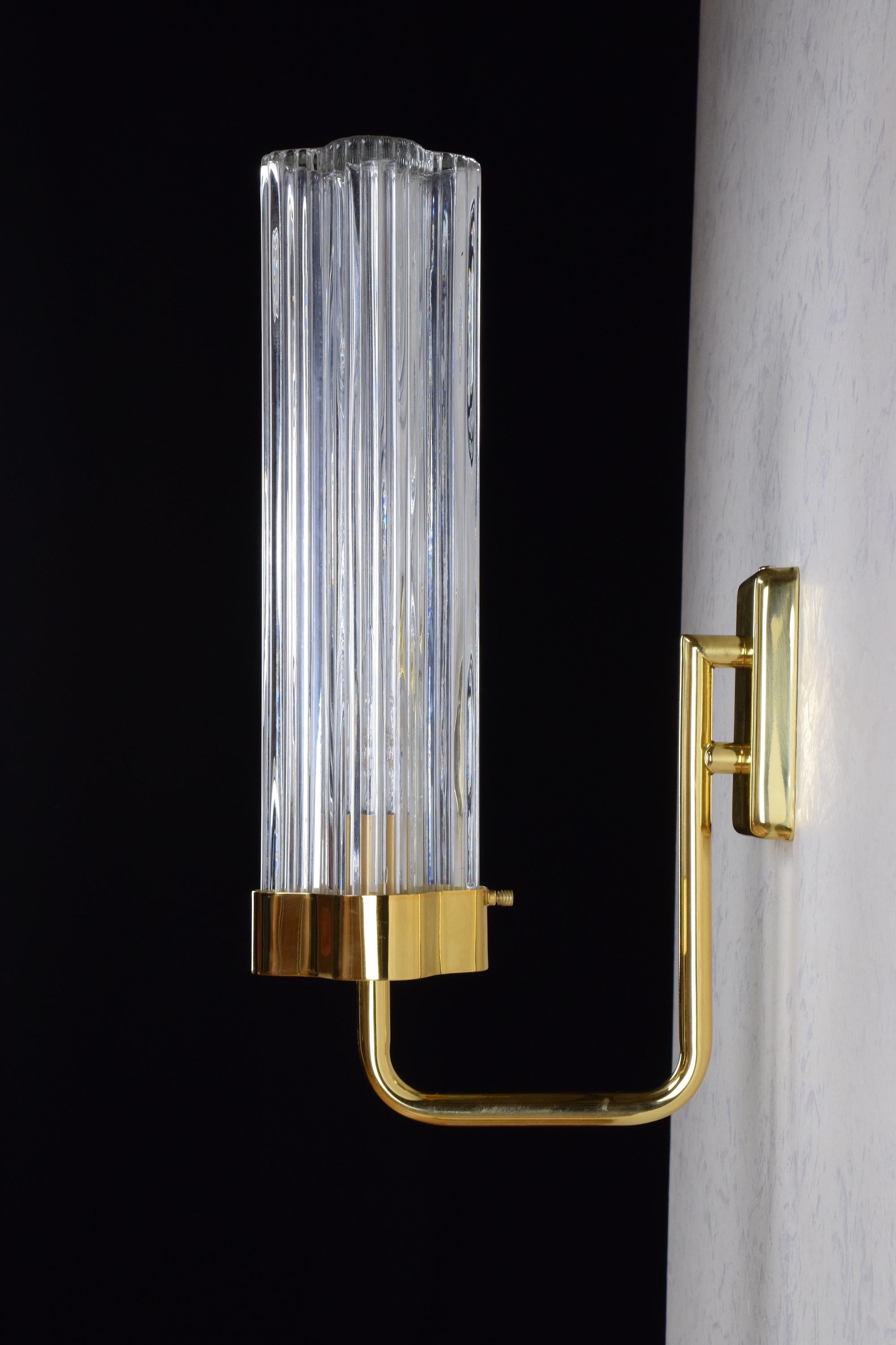 Portuguese Danghi-W1 Brass and Glass Wall Light, Flow 2 Collection For Sale