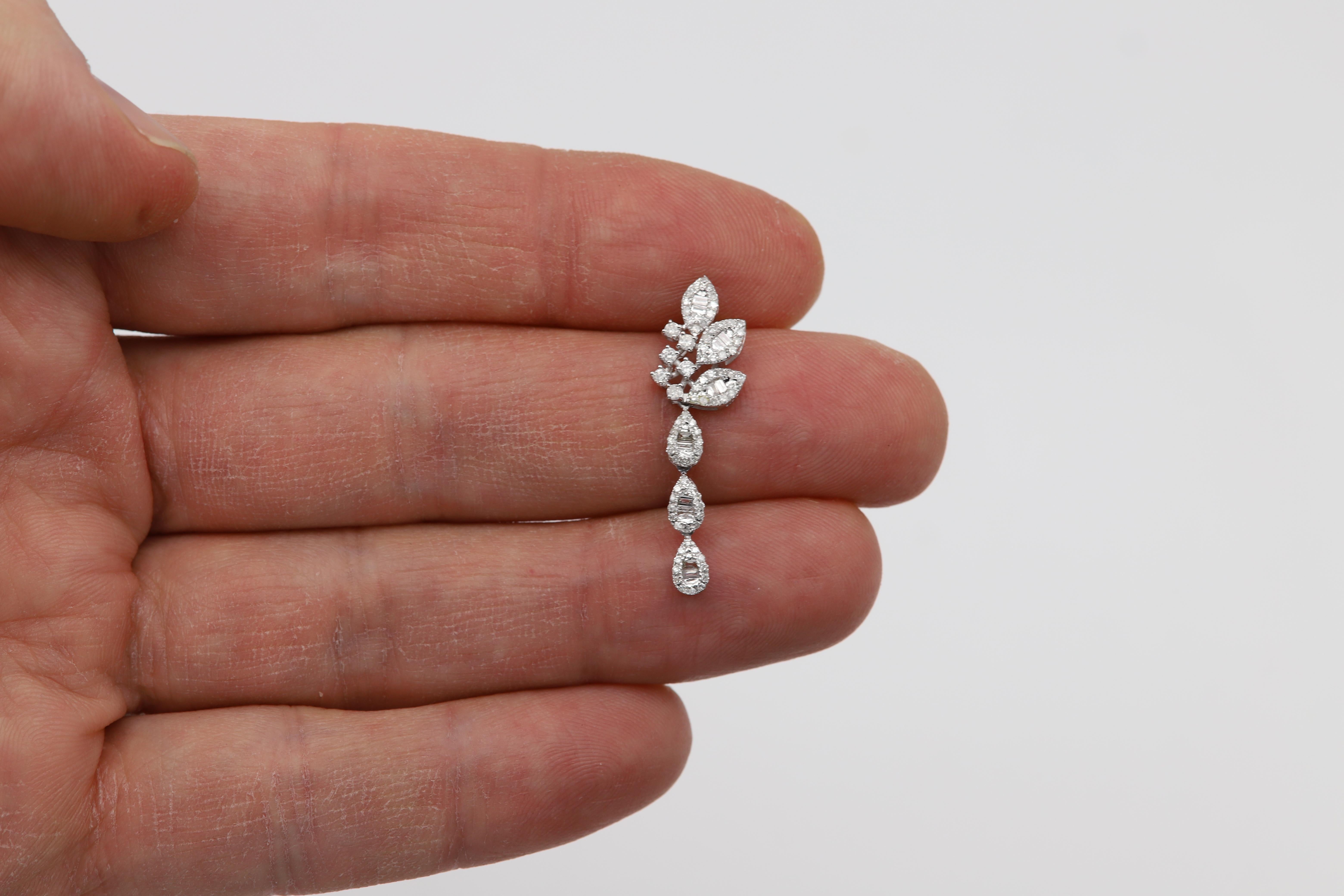 Lange Ohrringe mit Diamant-Ohrring aus echtem 14k Weißgold im Angebot 7