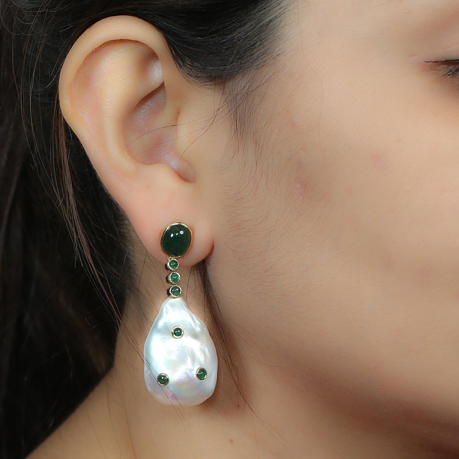 Mixed Cut Dangle Earring with Baroque Pearl Embellished with Green Emerald in 18k Gold For Sale