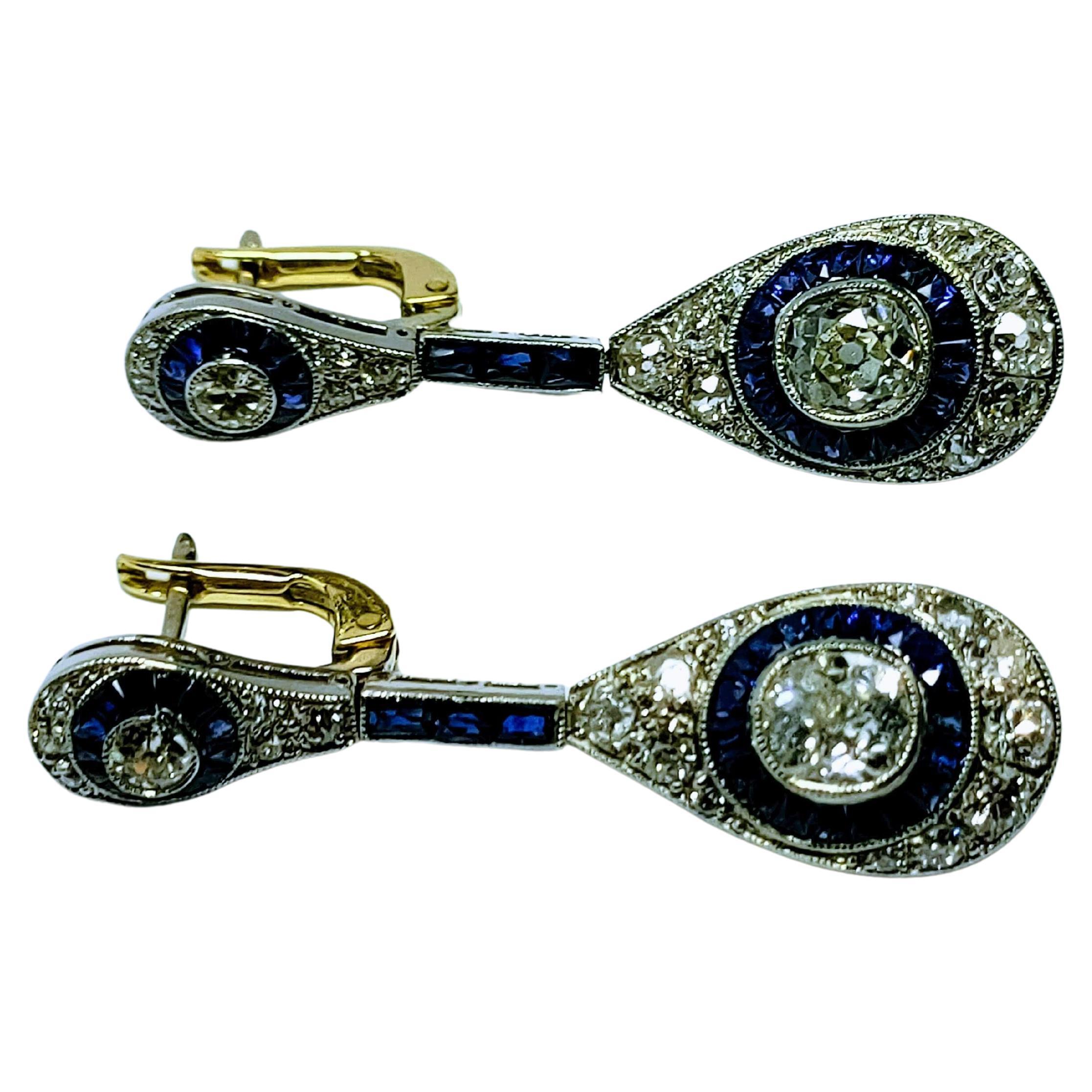 Dangle Earrings Art Deco 1930s Diamond Old Mine Cut and Sapphires Platinum In Good Condition In Valencia, Comunidad Valenciana