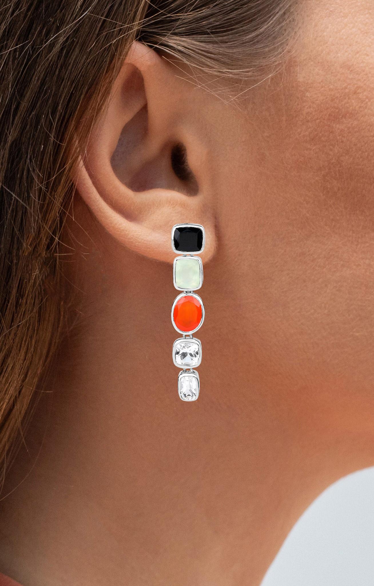 Contemporain Boucles d'oreilles pendantes Onyx noir Prehnite Cornaline Cristal Quartz 10.2 Carats en vente
