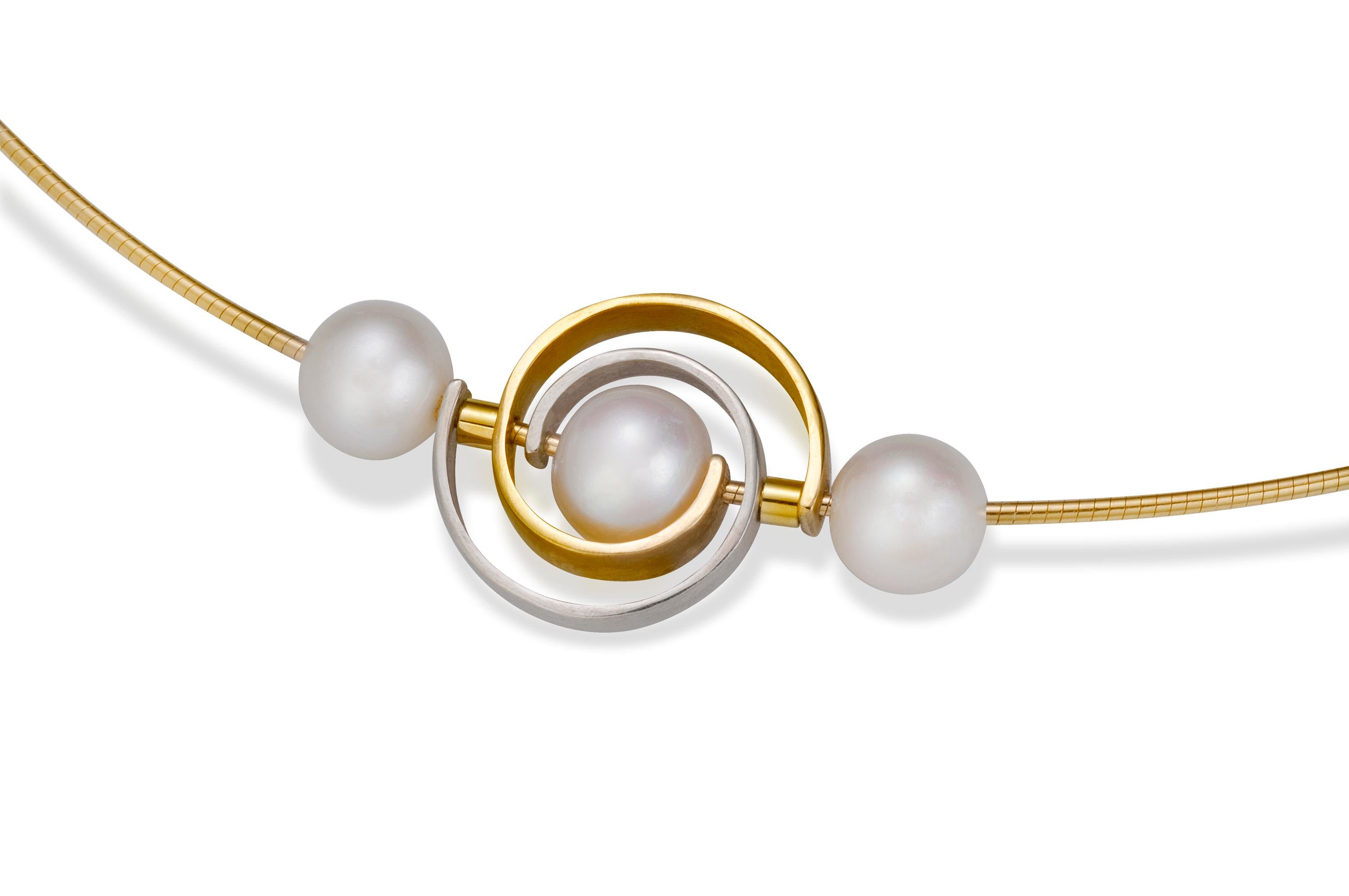 Boucles d'oreilles pendantes en argent sterling, fil d'oreille en or 14 carats avec perles Akoya en vente 1
